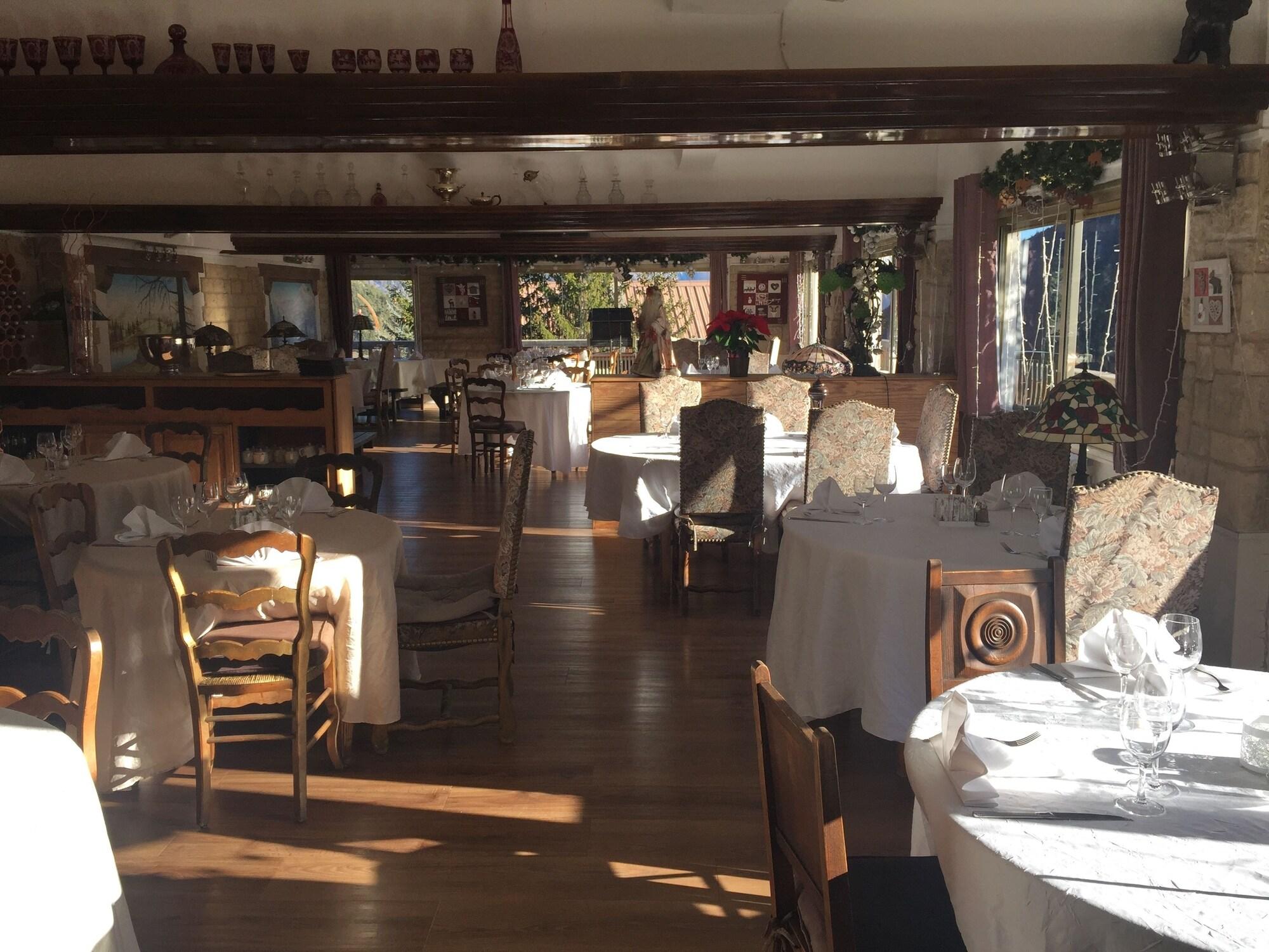 Hotel Le Chastellares