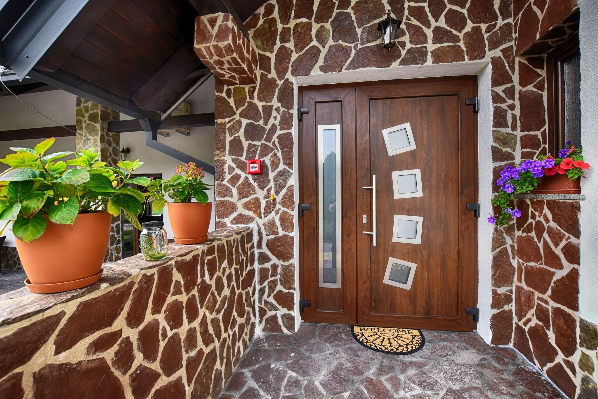Villa Stone