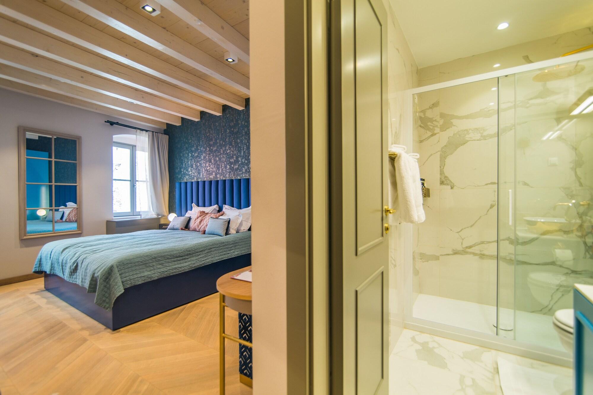 The Melegran by null