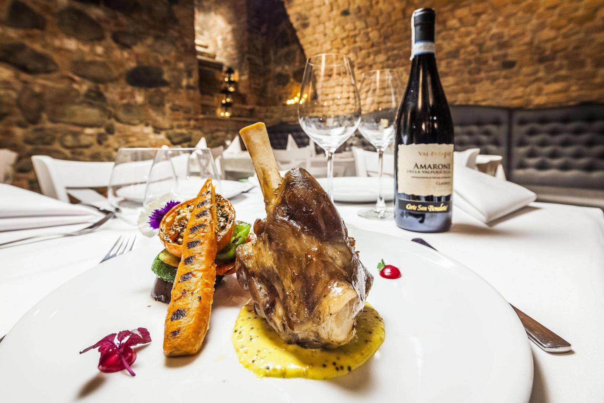 Hotel Palazzo Rosso Old Town by null