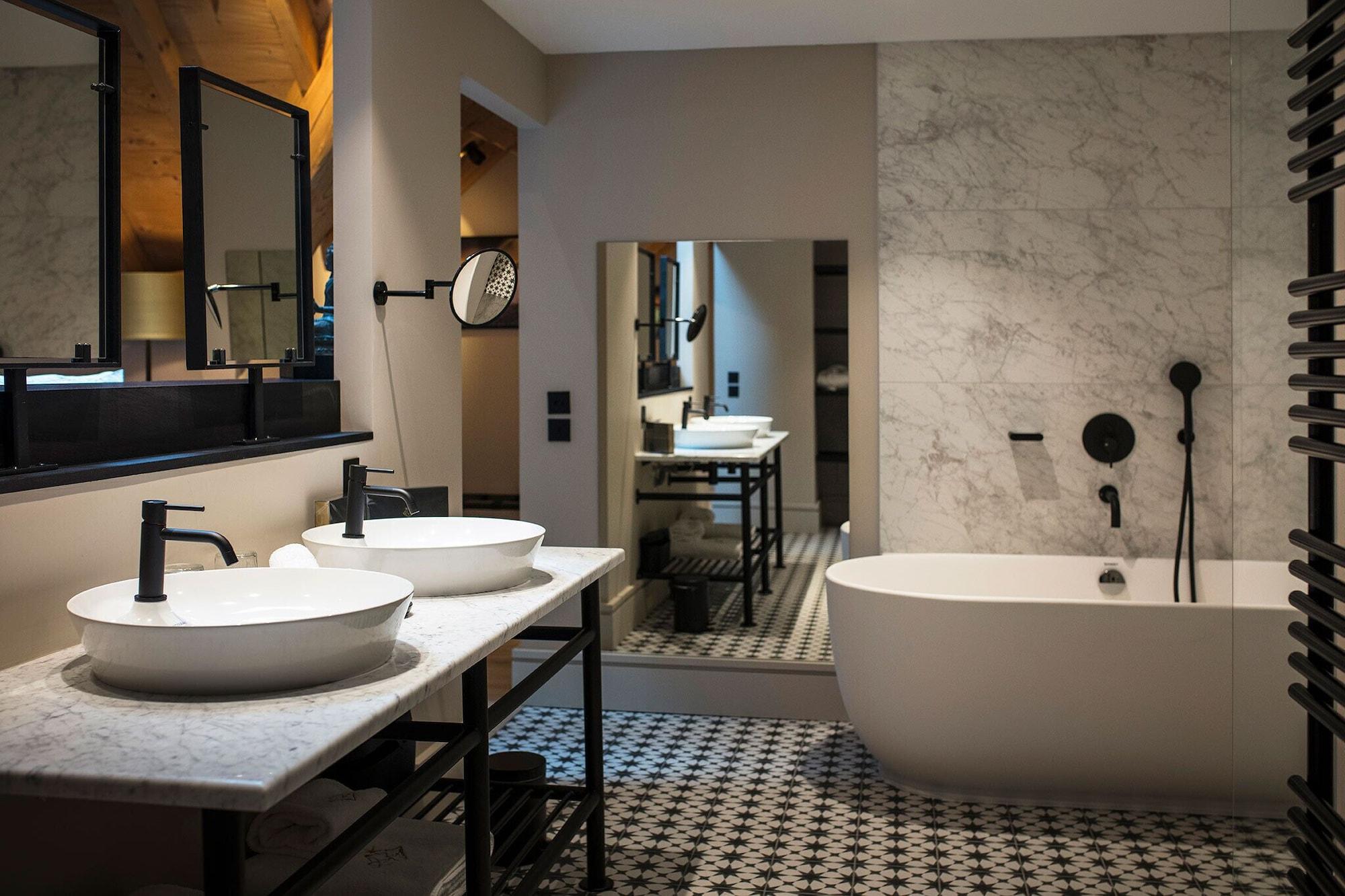 Hôtel l'Incomparable by null