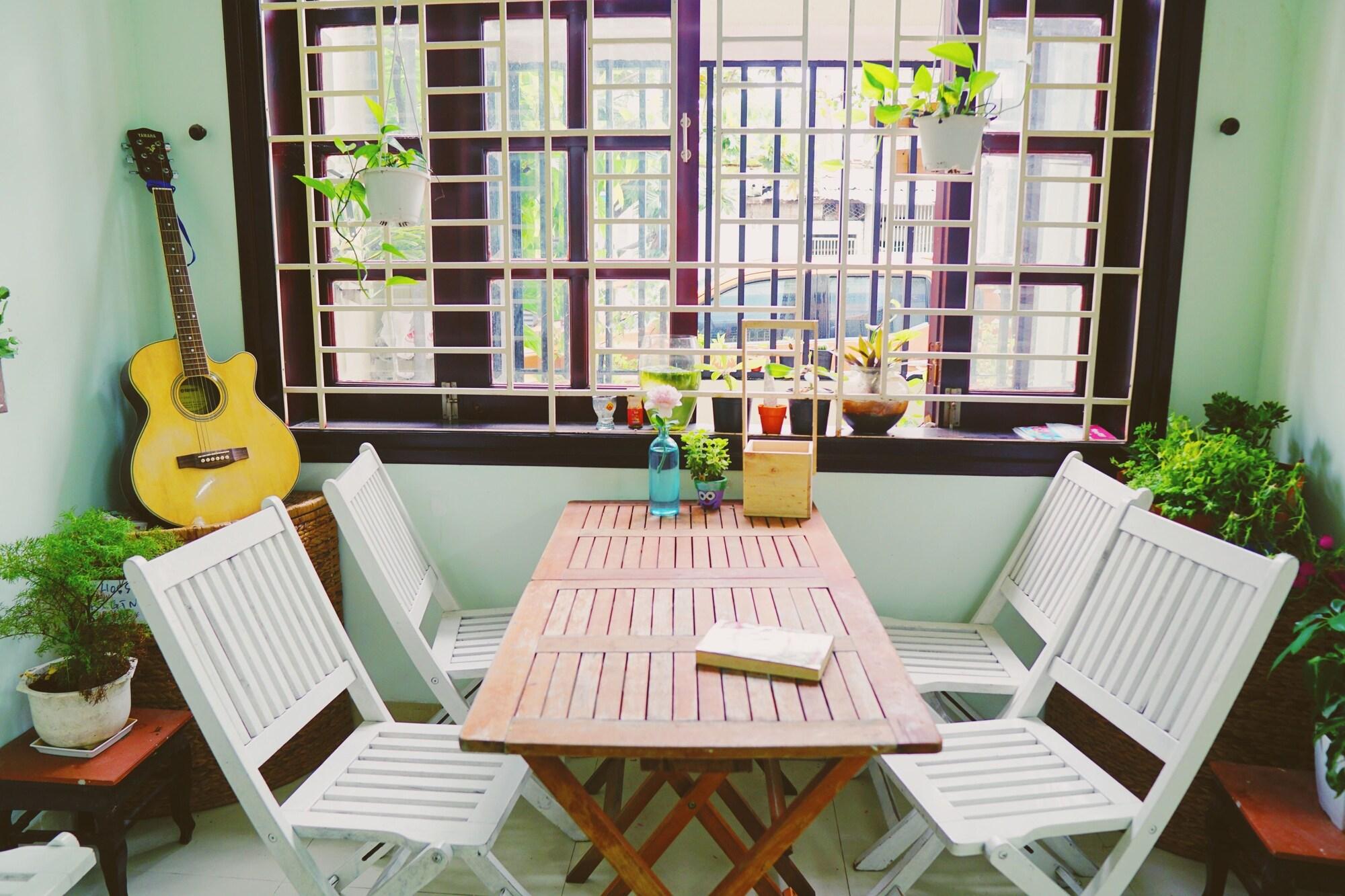 Birdnests Hotel - photo