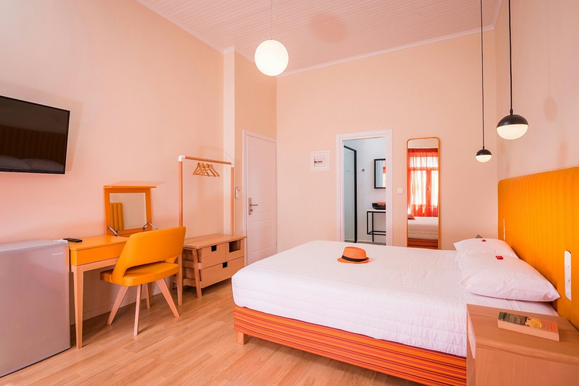 Thejoy Hotel
