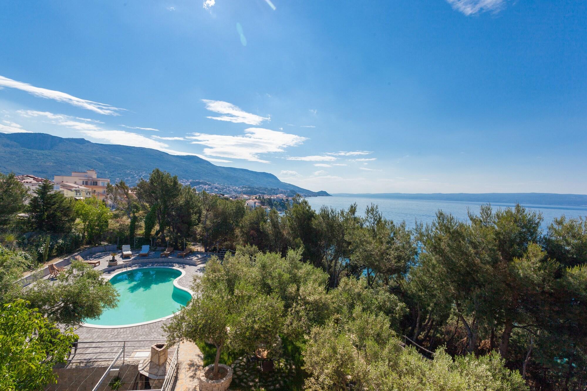 Ark Beach Hotel - Poză