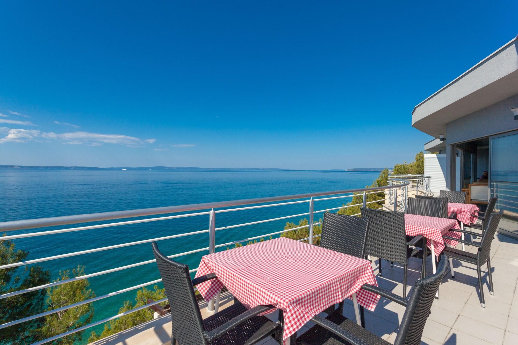 Ark Beach Hotel - Poză