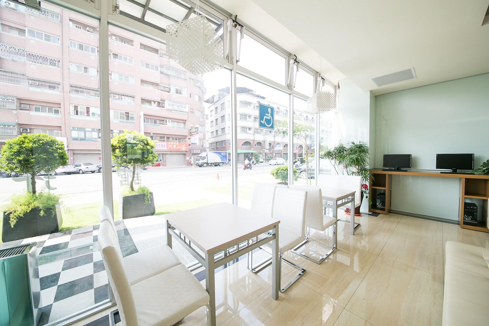 Sunseed International Villa Hotel