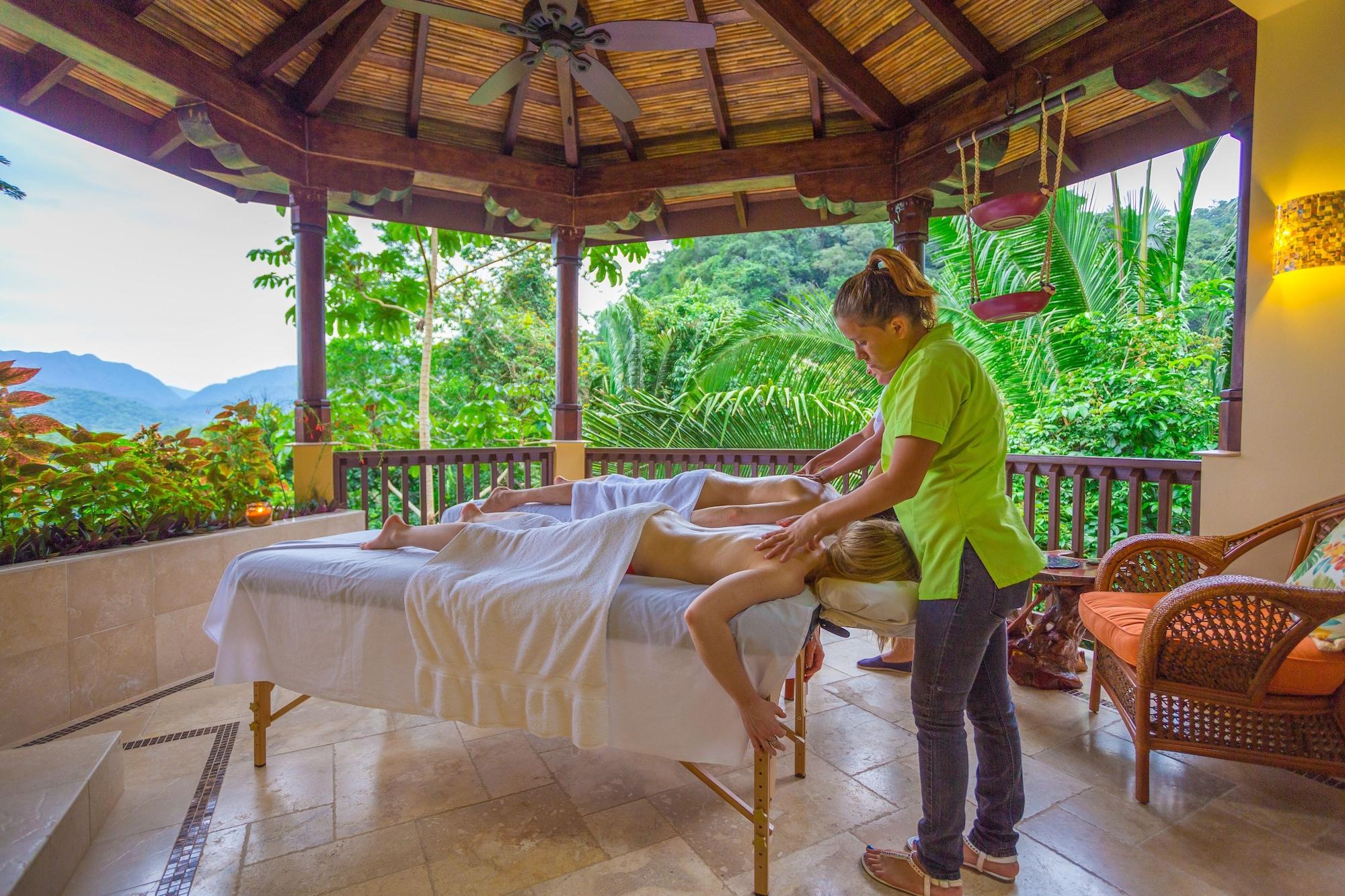 Sleeping Giant Rainforest Lodge