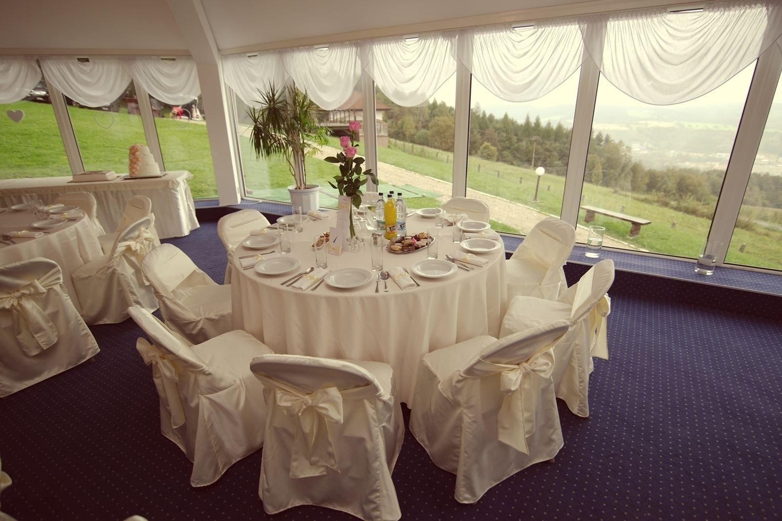 Hotel Bellevue by null