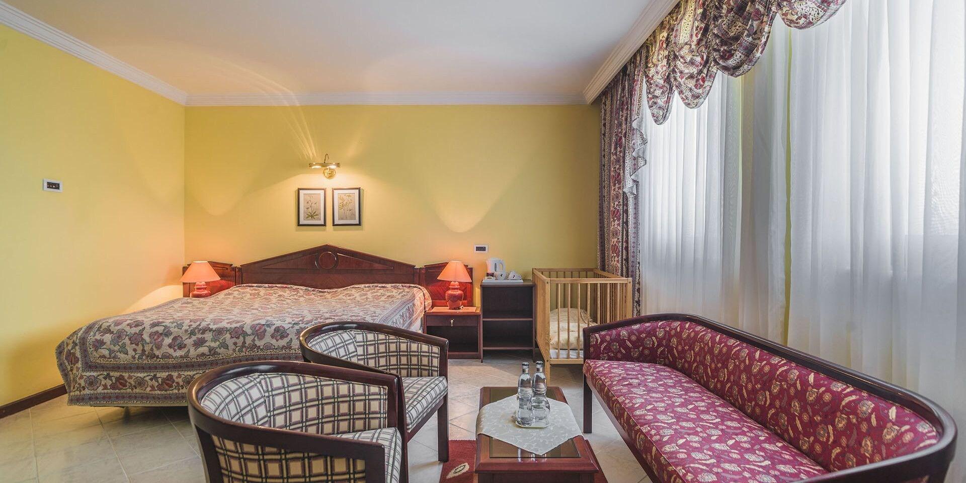 Hotel Bellevue by null