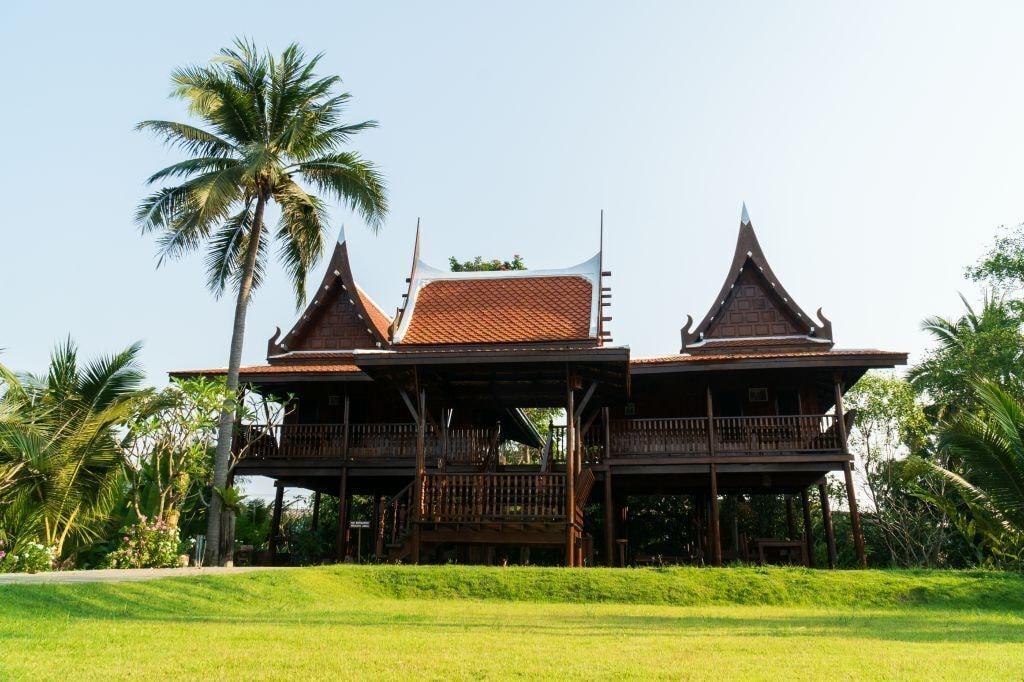 Maikaew Damnoen Resort