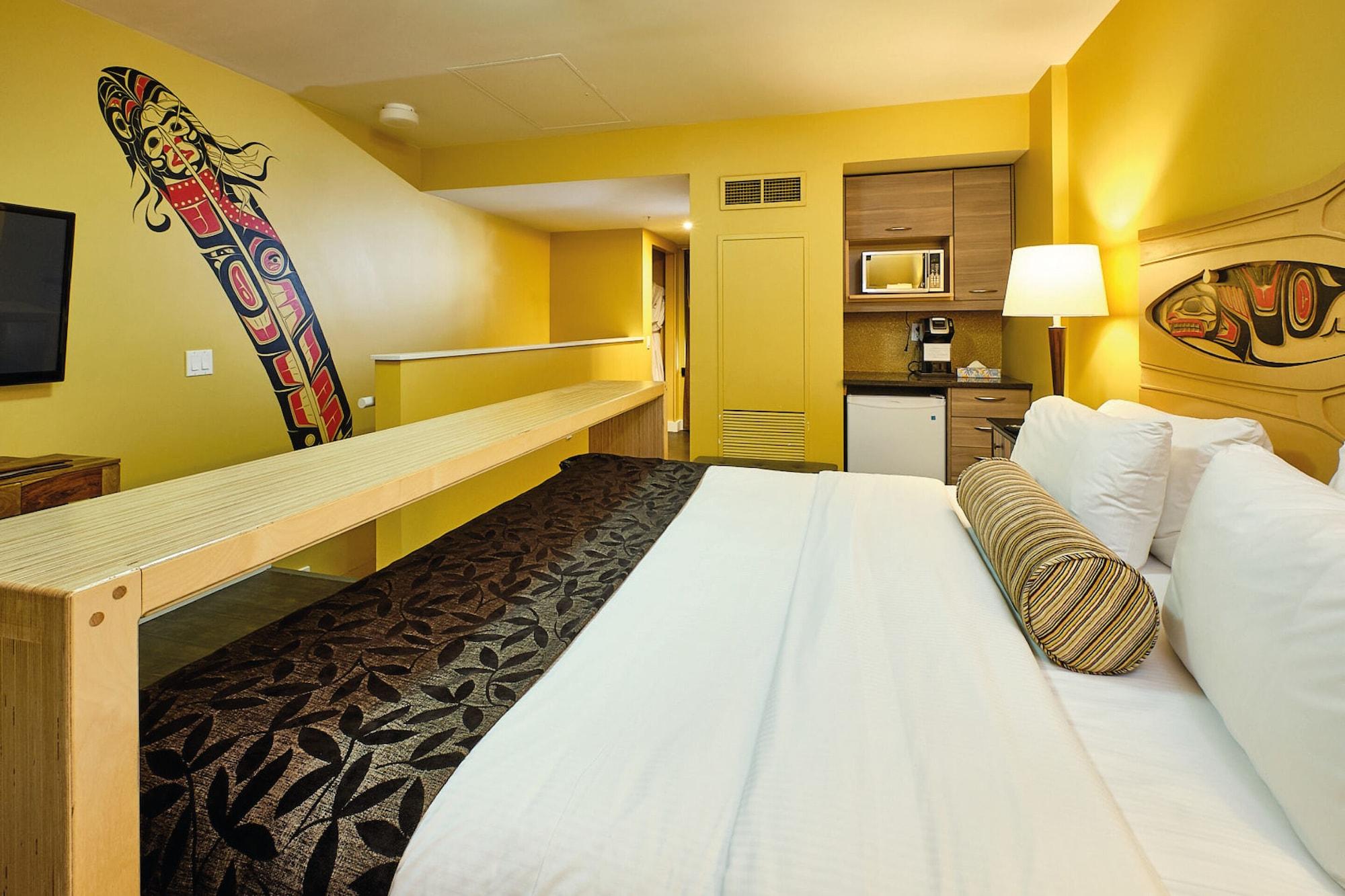 Skwachàys Lodge Indigenous Hotel and Gallery by null