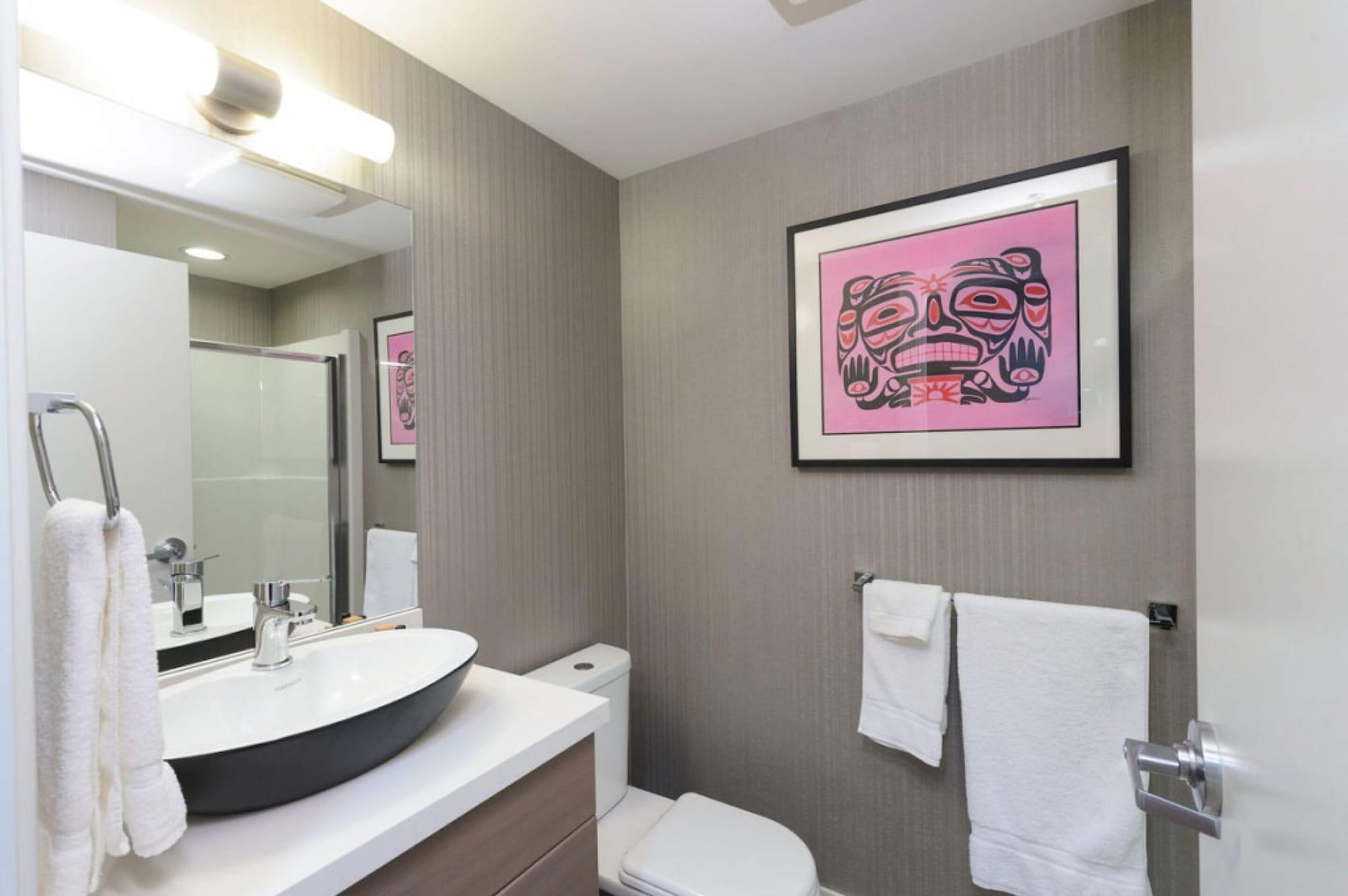 Skwachàys Lodge Indigenous Hotel and Gallery by null