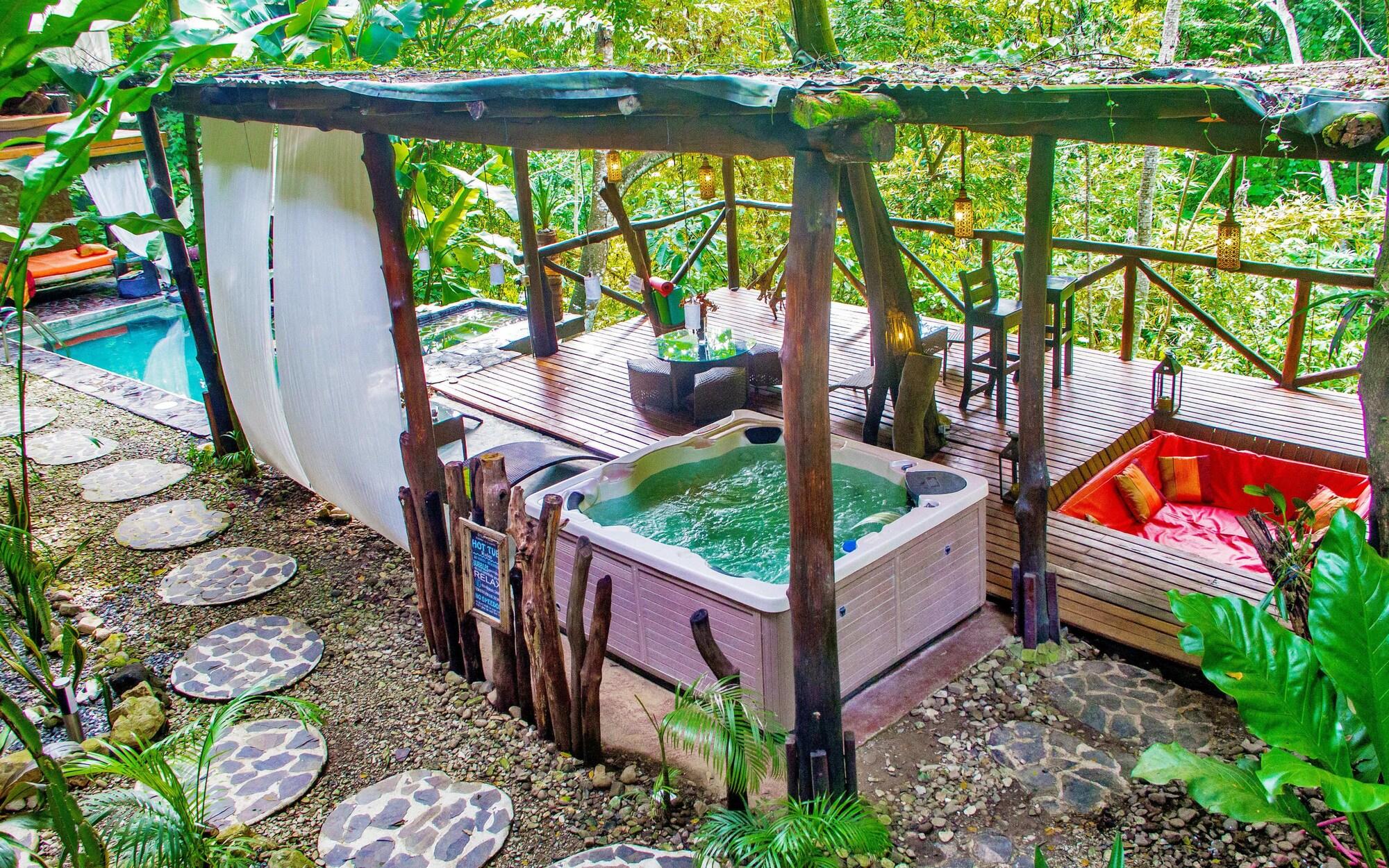 Canaima Chill House