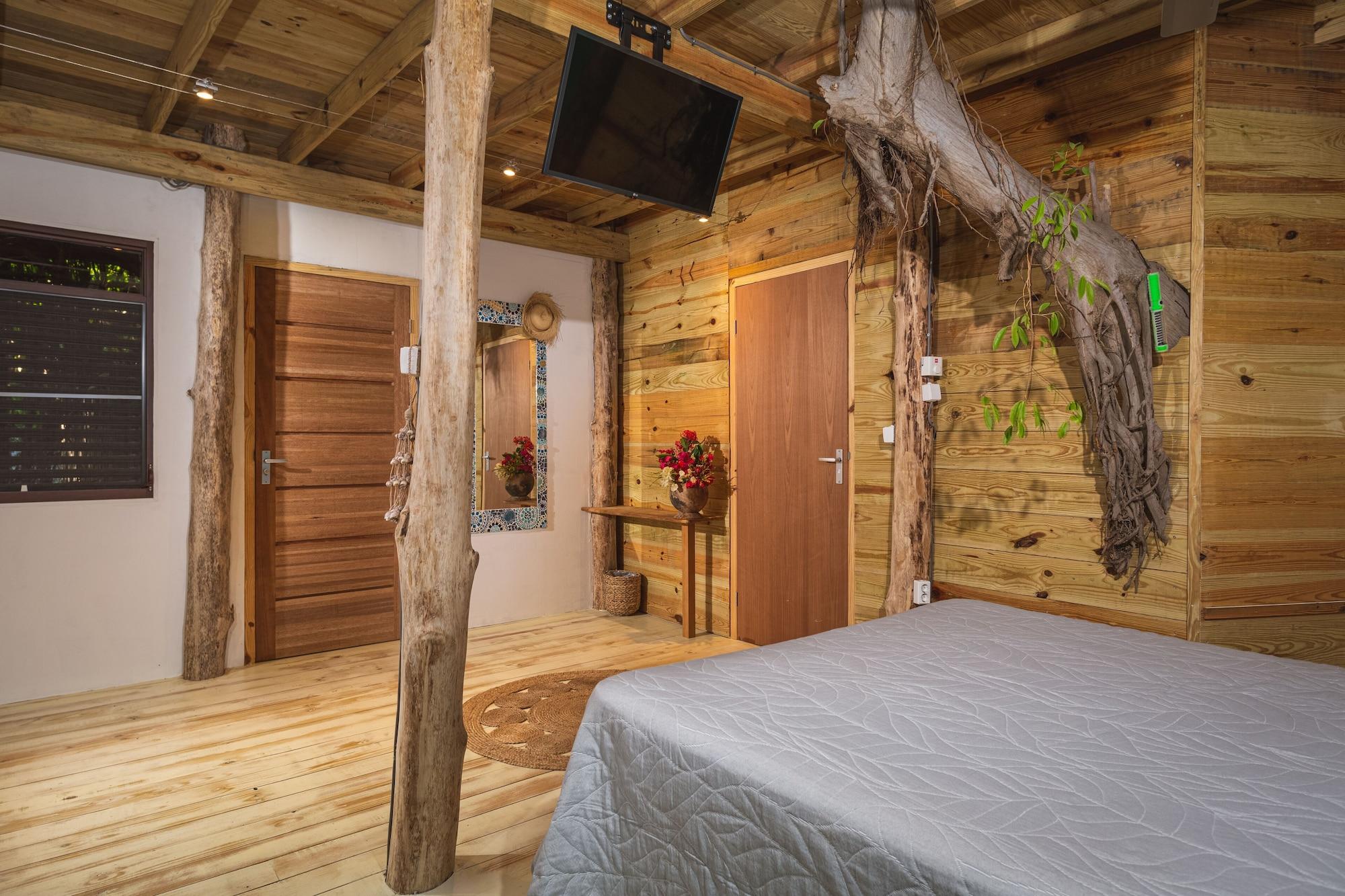 Mondi Lodge by null