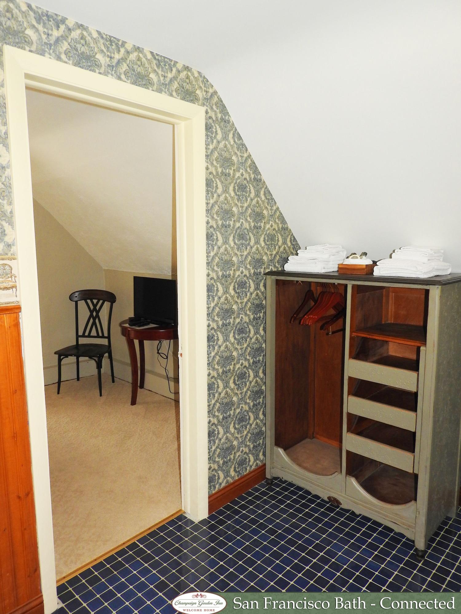Champaign Garden Inn