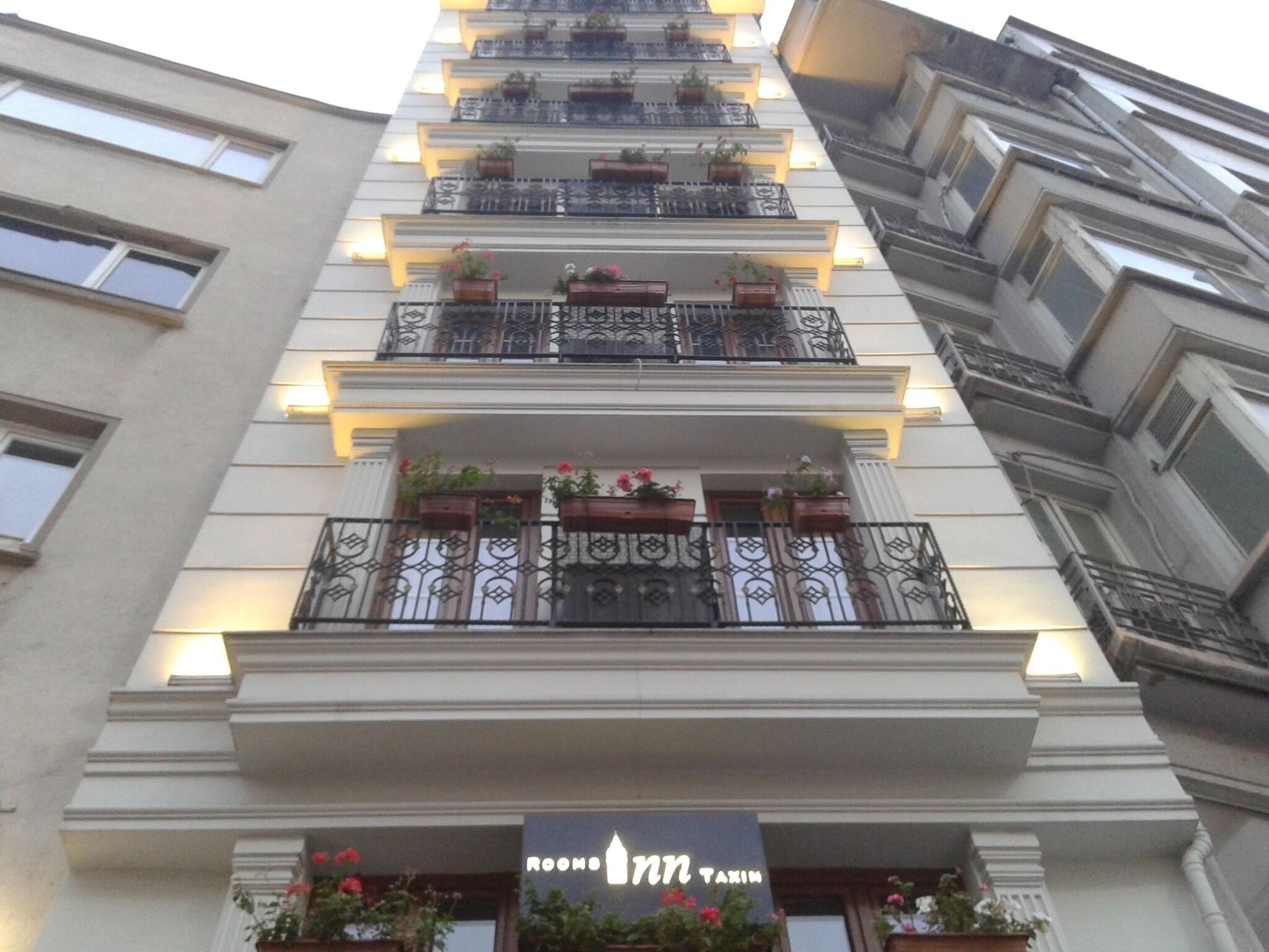 Rooms Inn Taxim - Poză