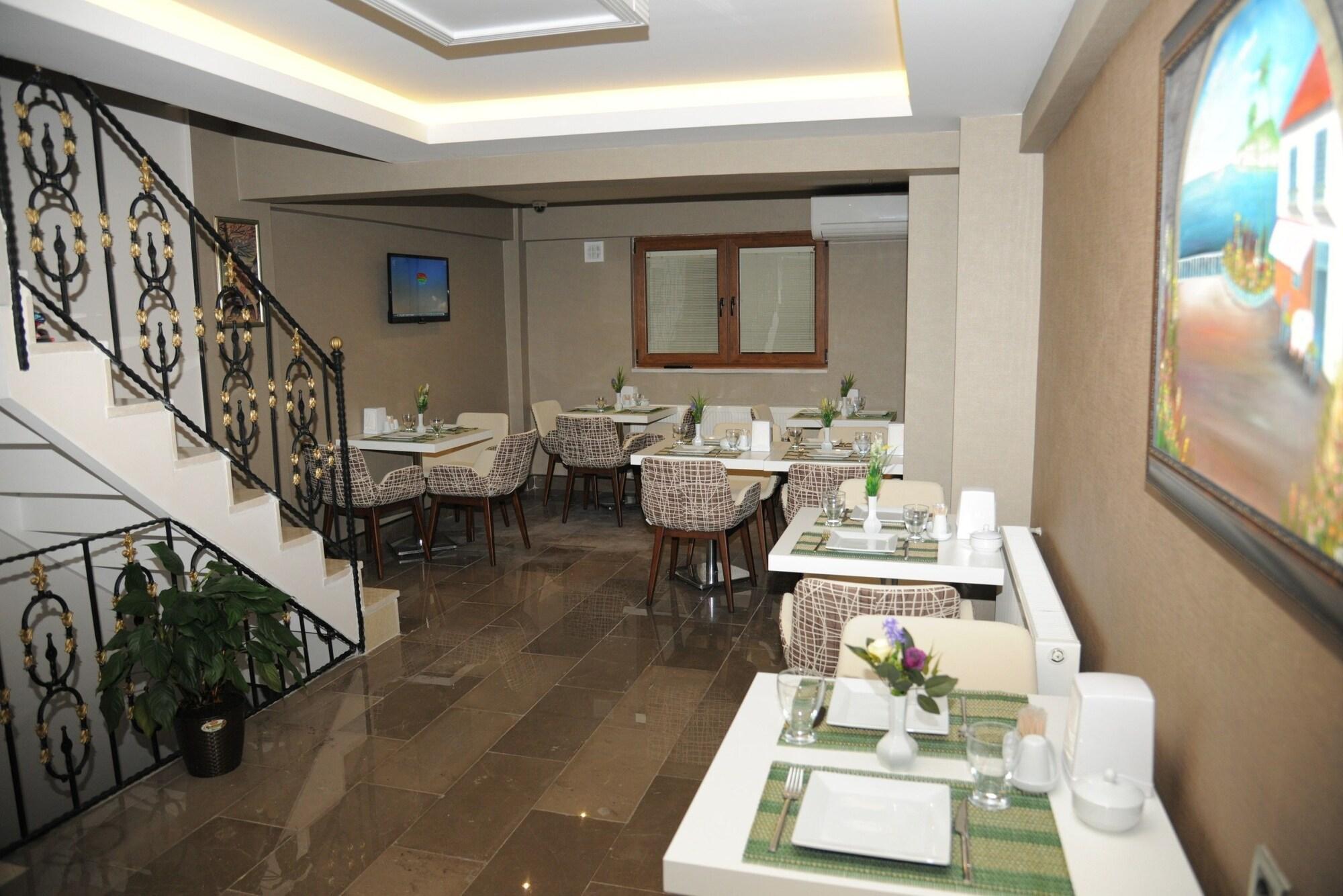 Rooms Inn Taxim - Poză