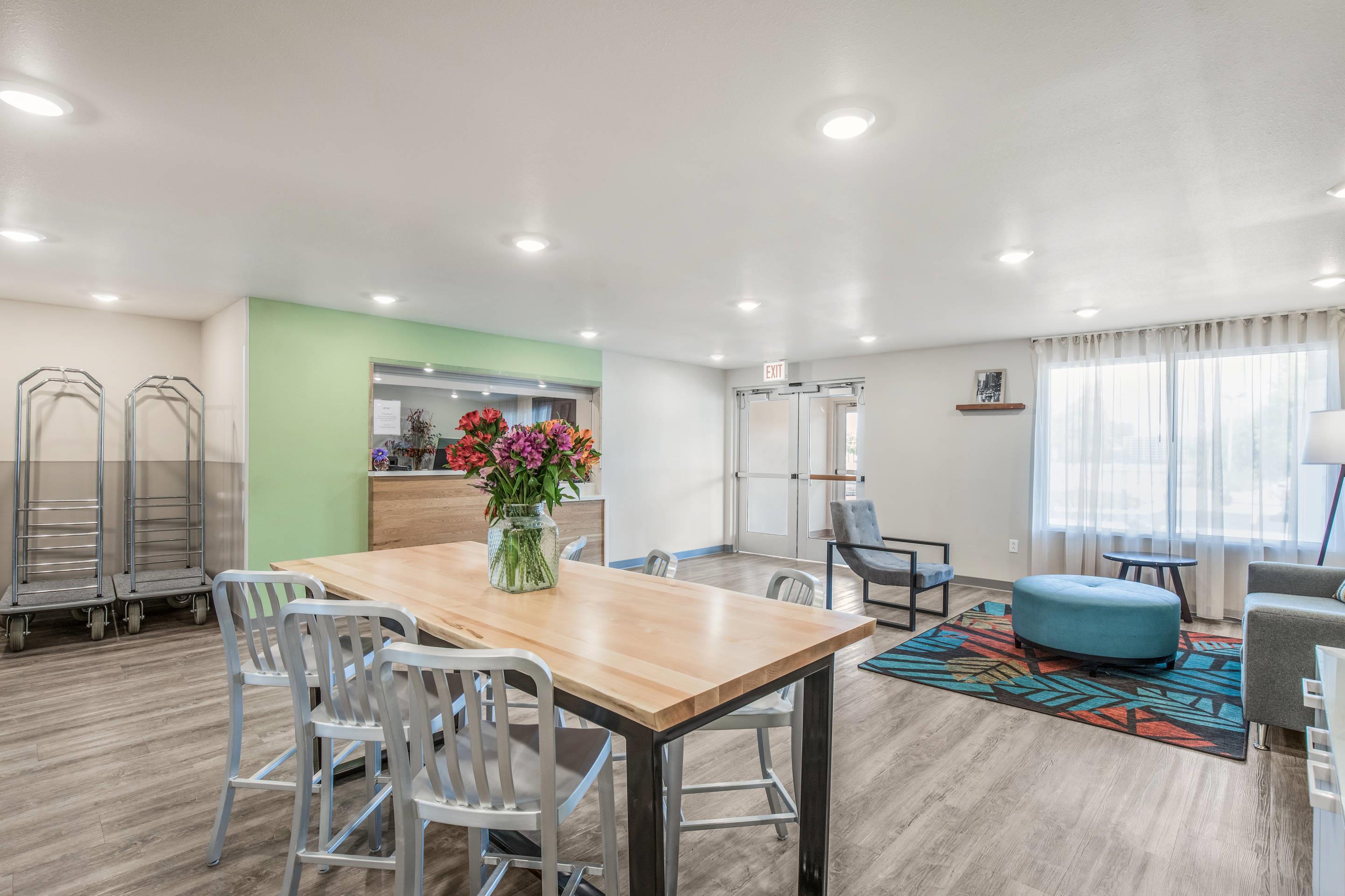 Woodspring Suites Chicago Midway