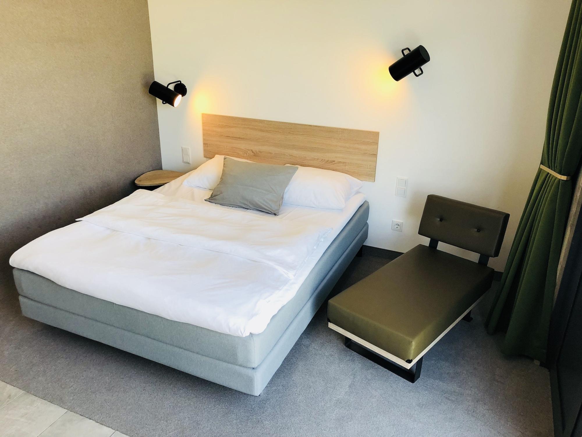 gambino hotel CINCINNATI by null