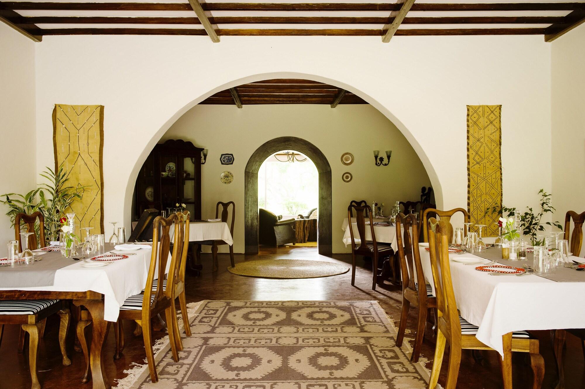 Mount Meru Game Lodge