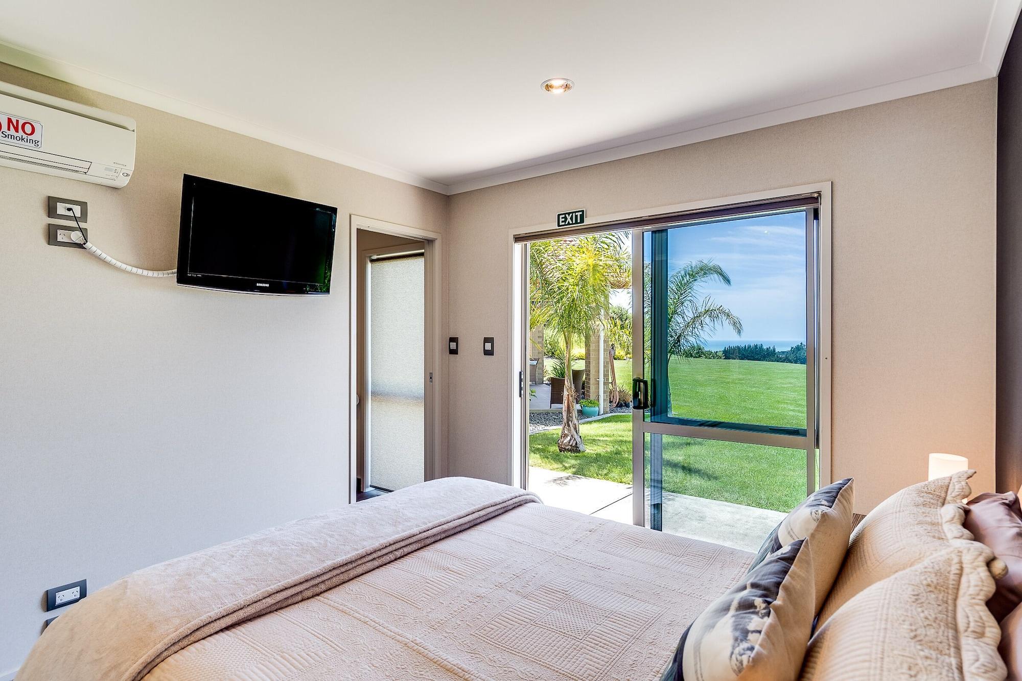 Napier Bed & Breakfast Tequila Sunrise