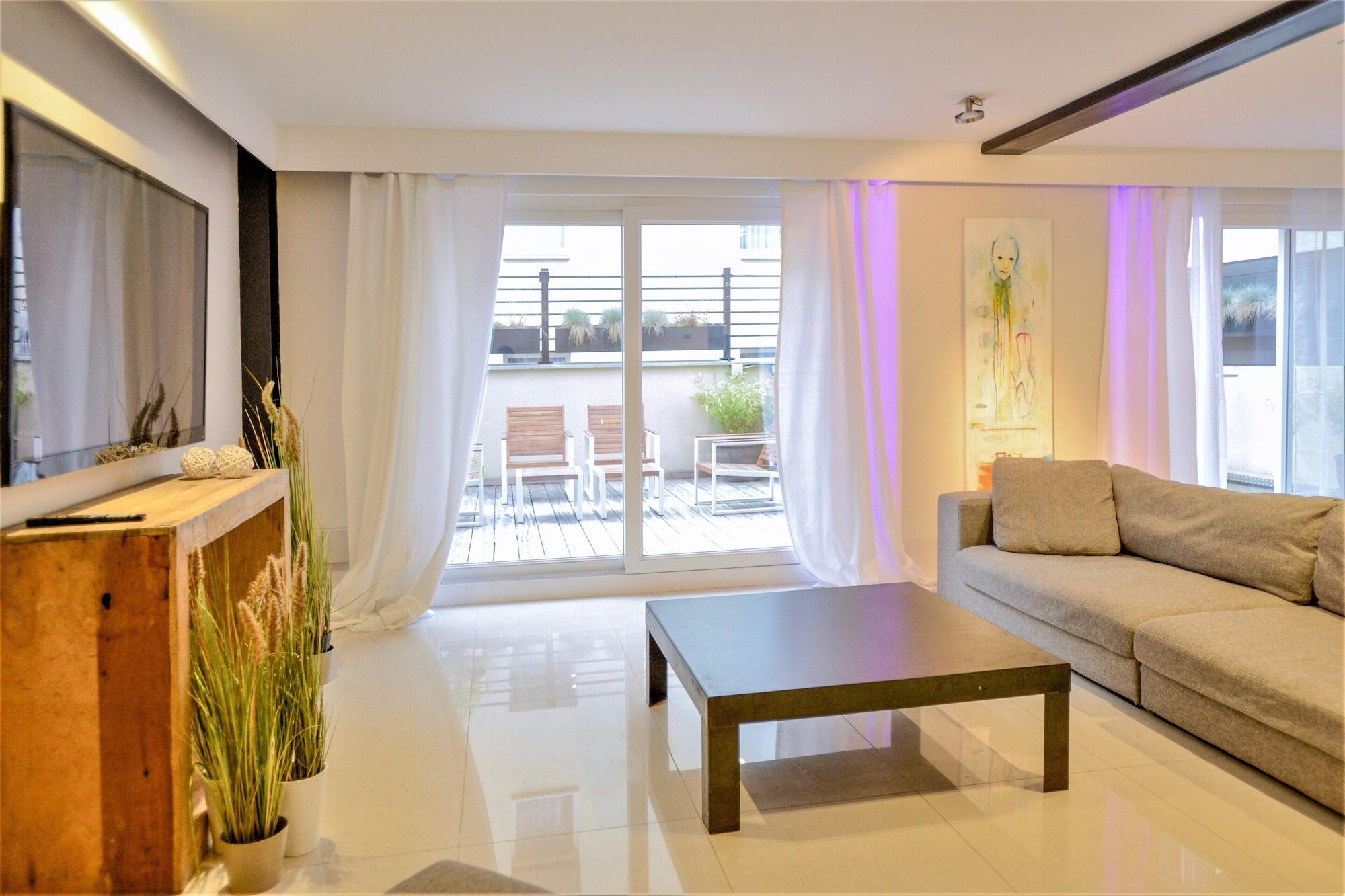 Au 30 - APPART'HOTELS & SUITES by null