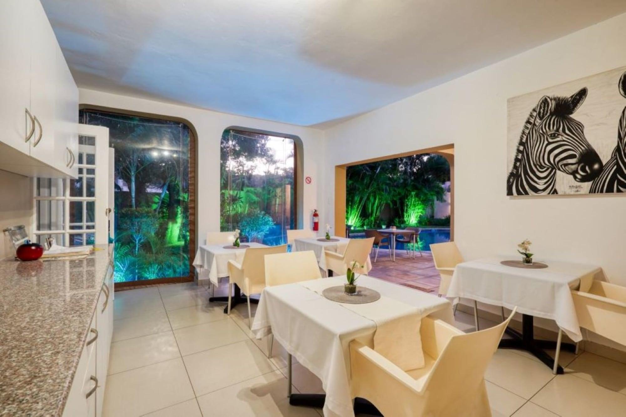 Caza Beach Guesthouse