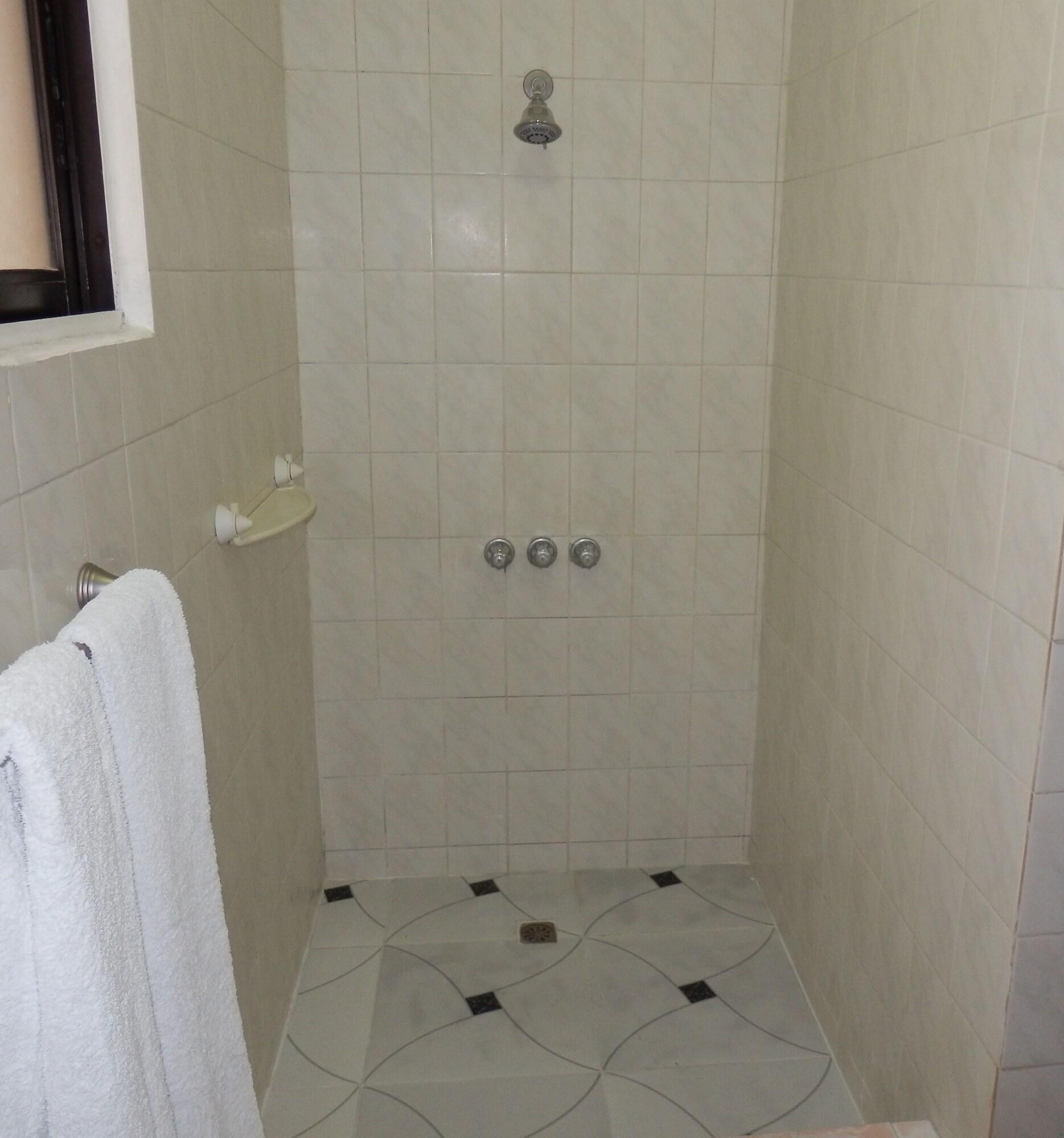 Hotel Garant & Suites by null