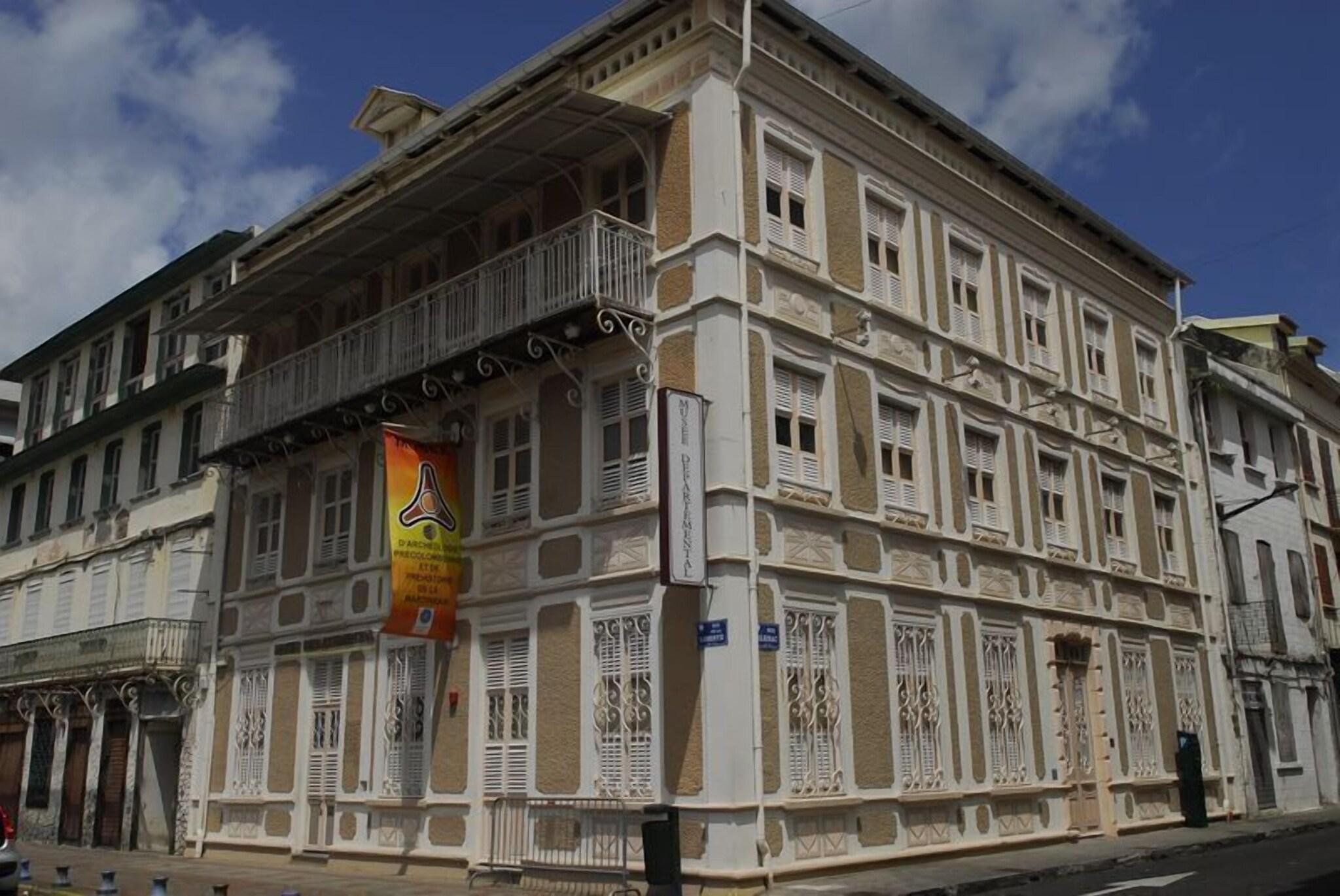 Centre International de Séjour Martinique. by null