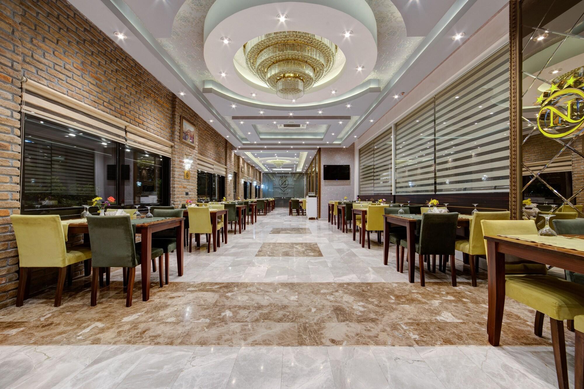 Navona Hotel