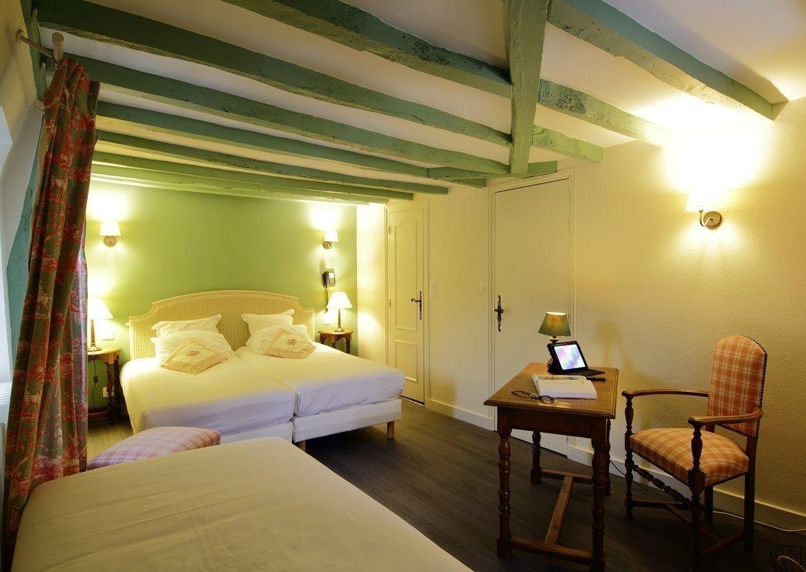 Hôtel Restaurant La Couleuvrine by null