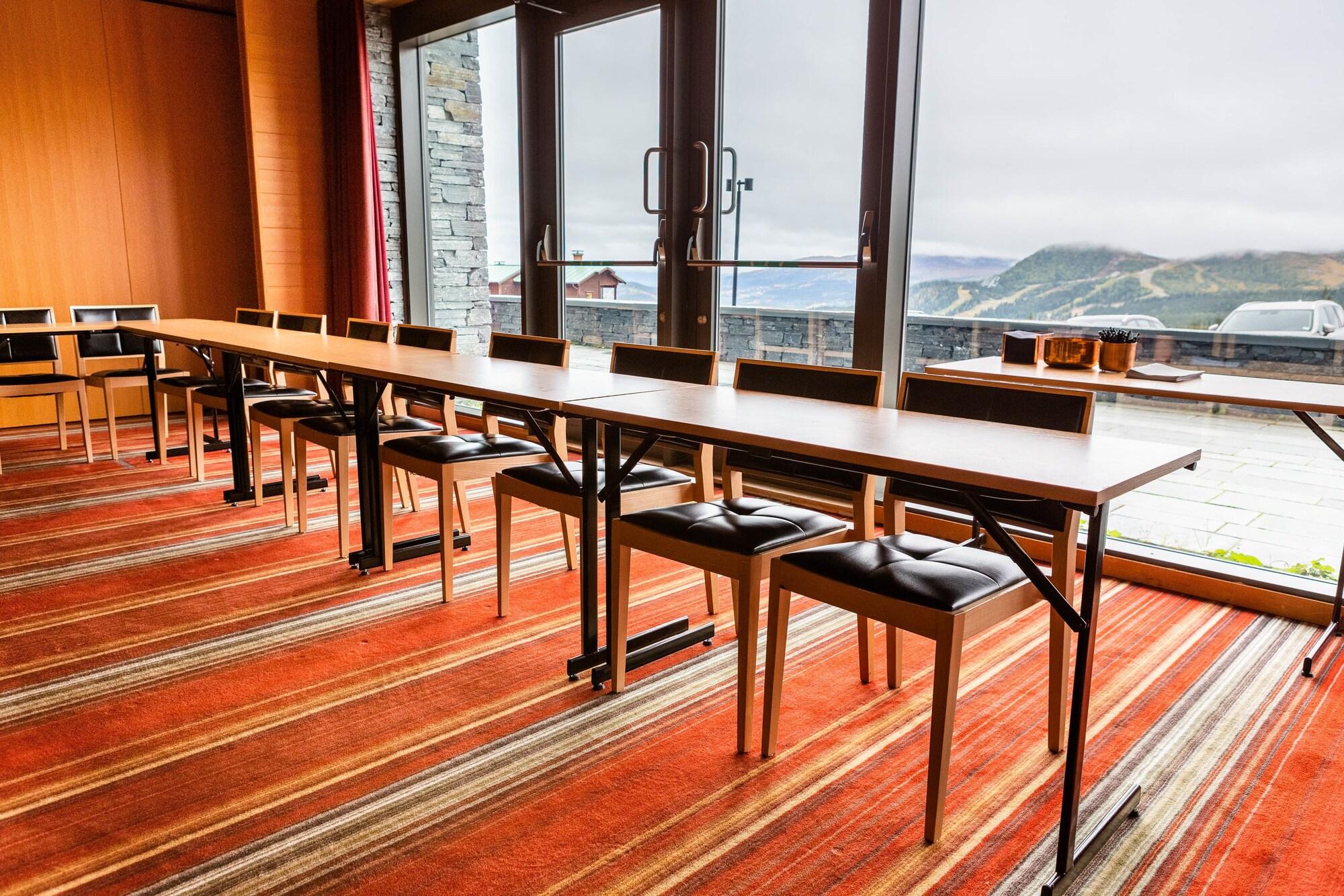 Copperhill Mountain Lodge by null