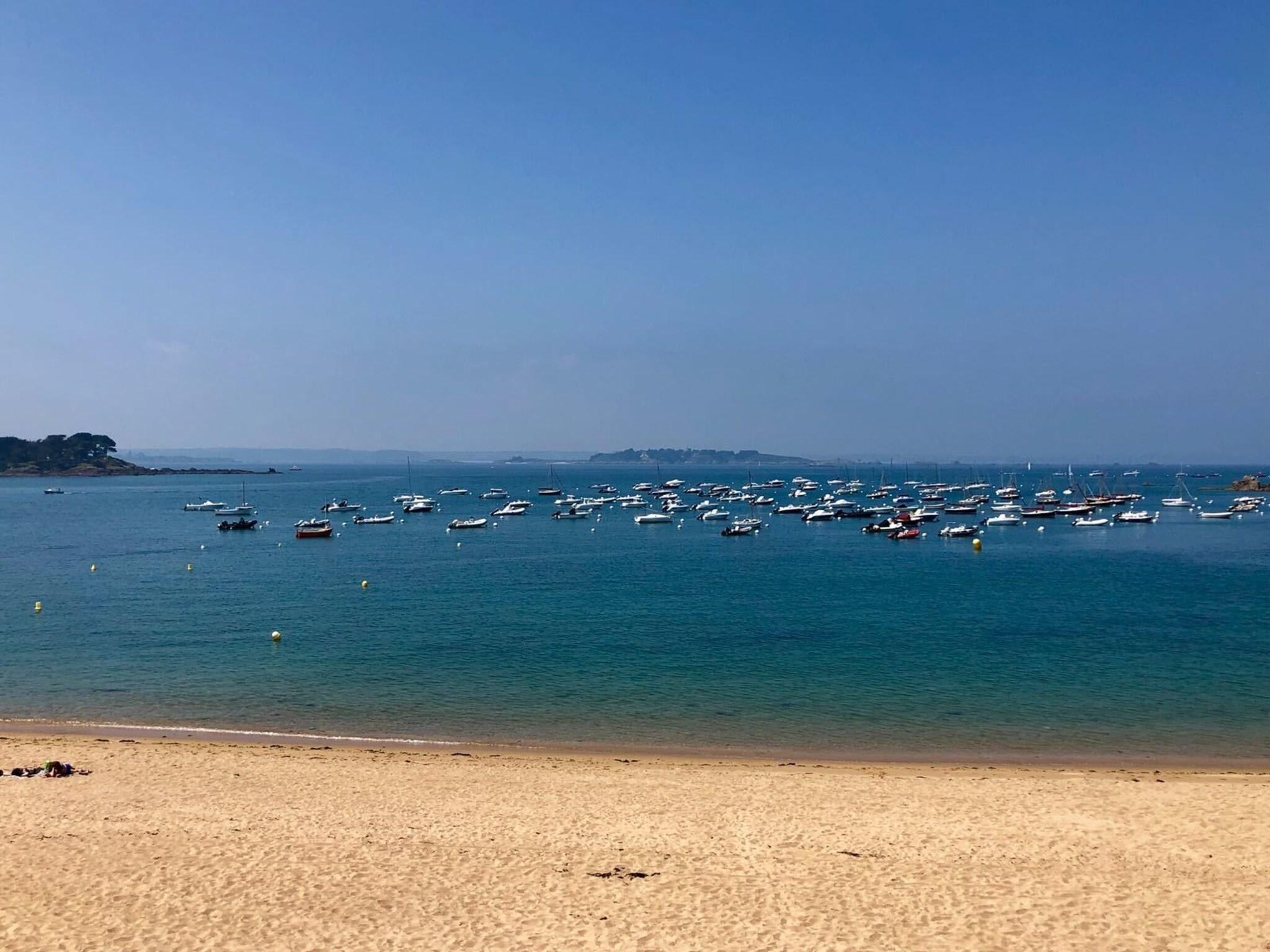 Hôtel Le Nessay by null