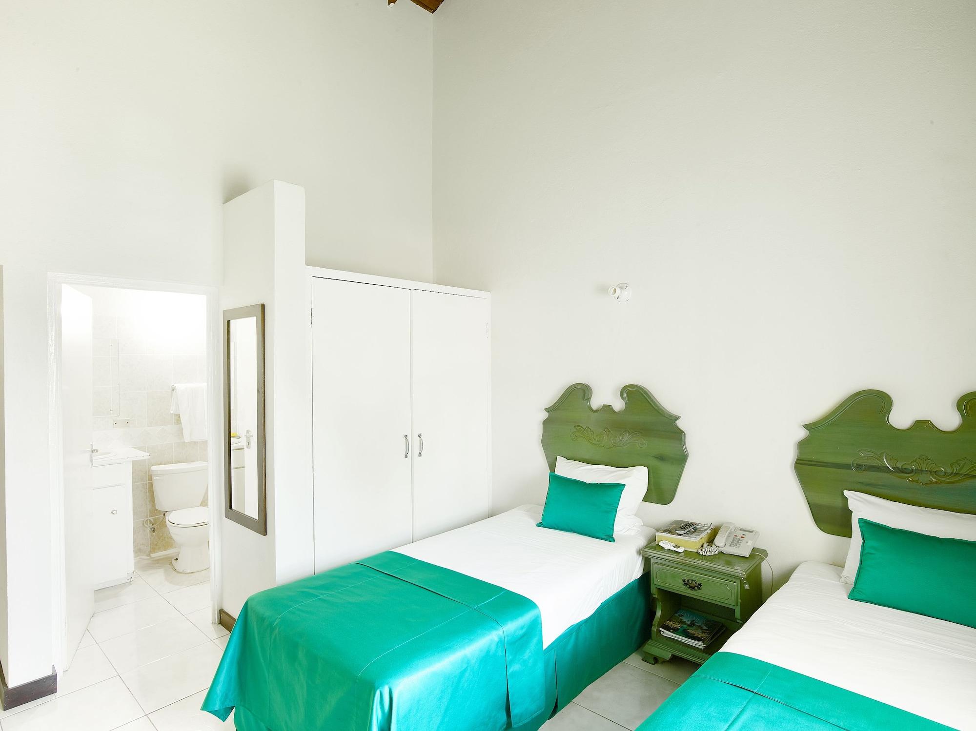 Shirley Retreat Hotel by null