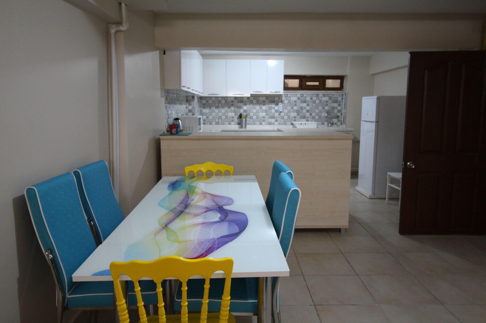 Deeps Hostel