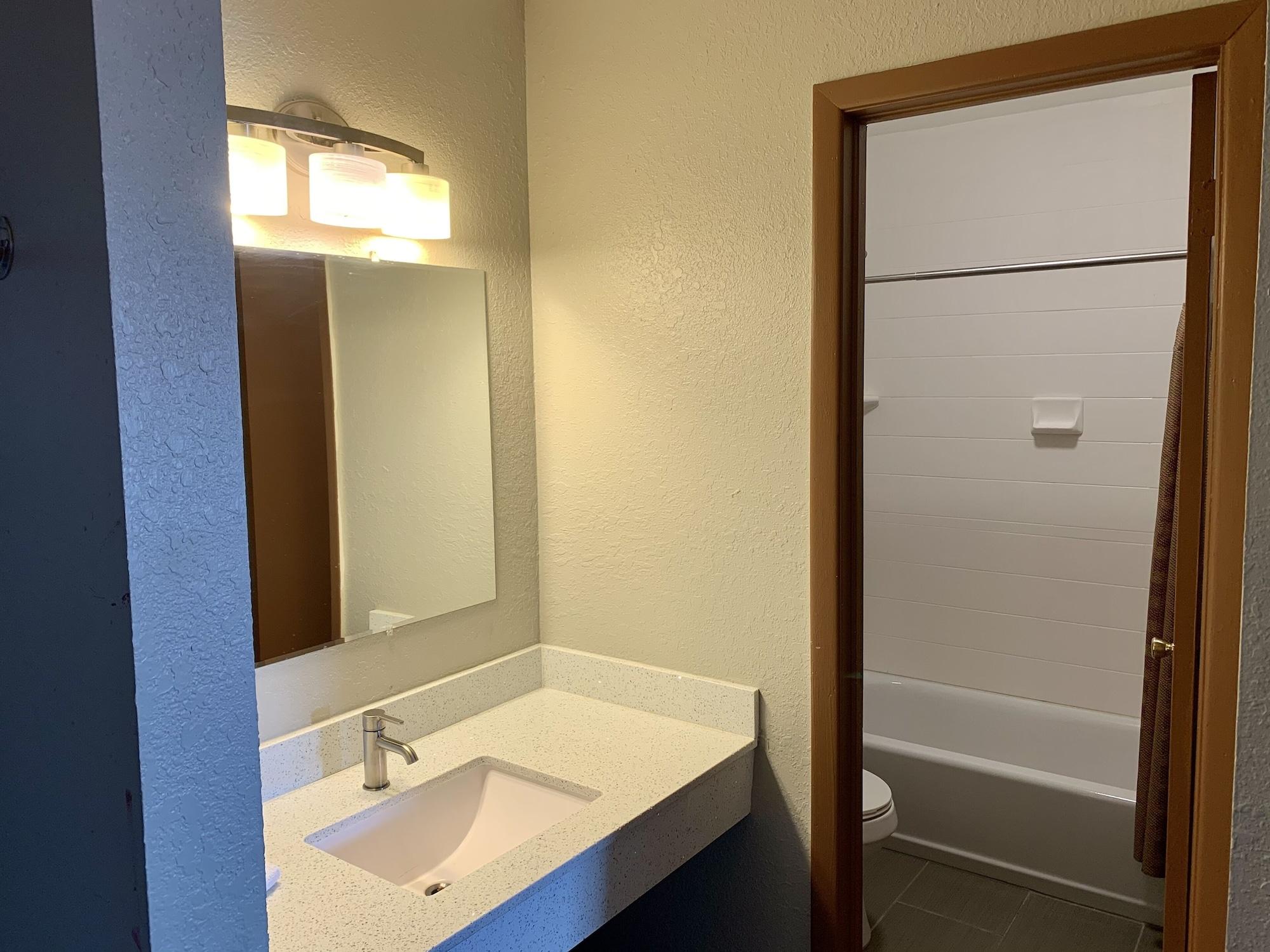 Cotton Valley Motel