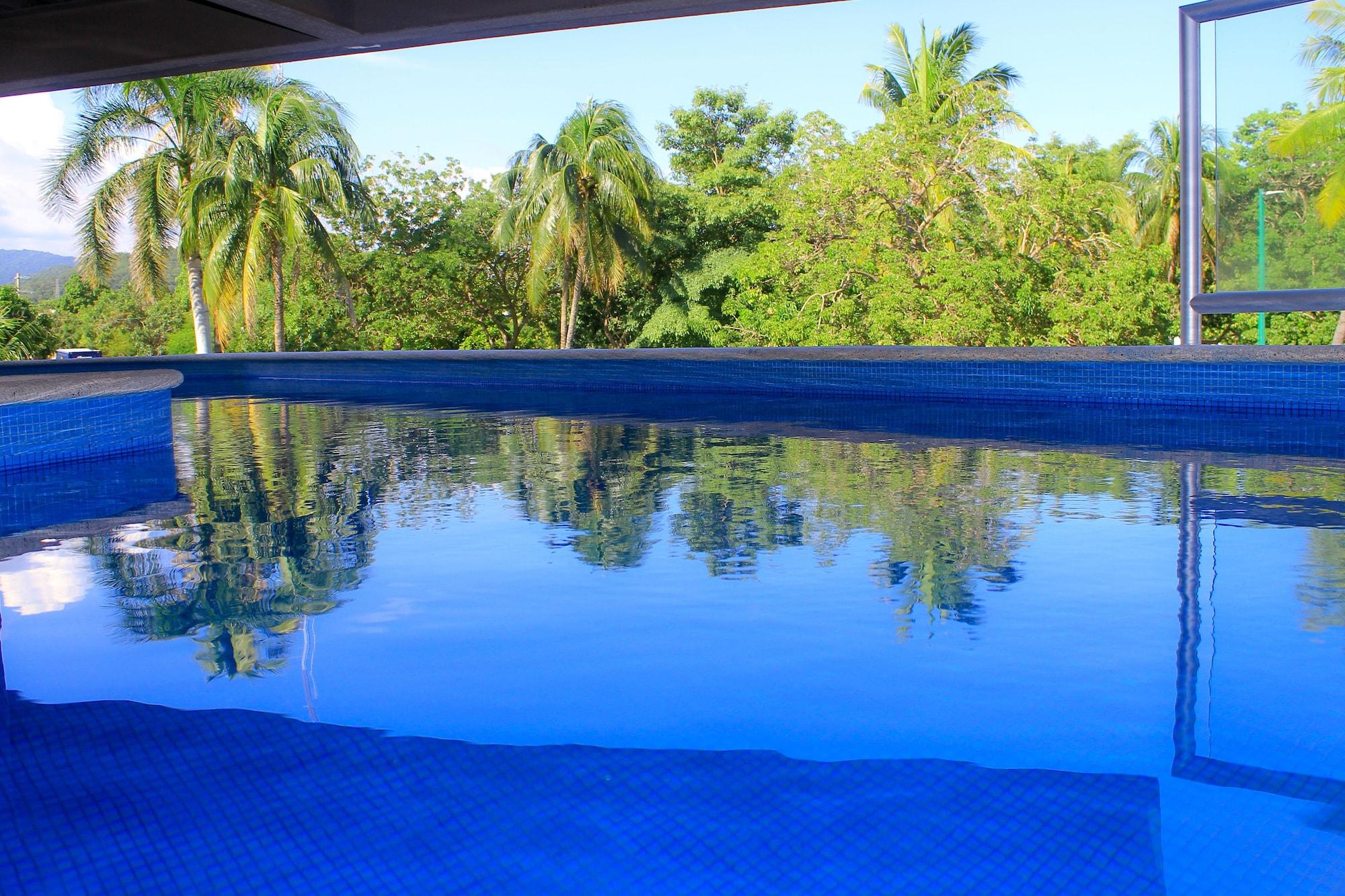 am HOTEL Y PLAZA by null