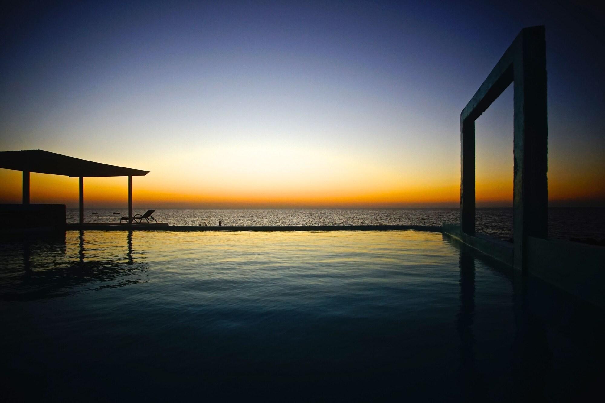 Lands End Resort by null