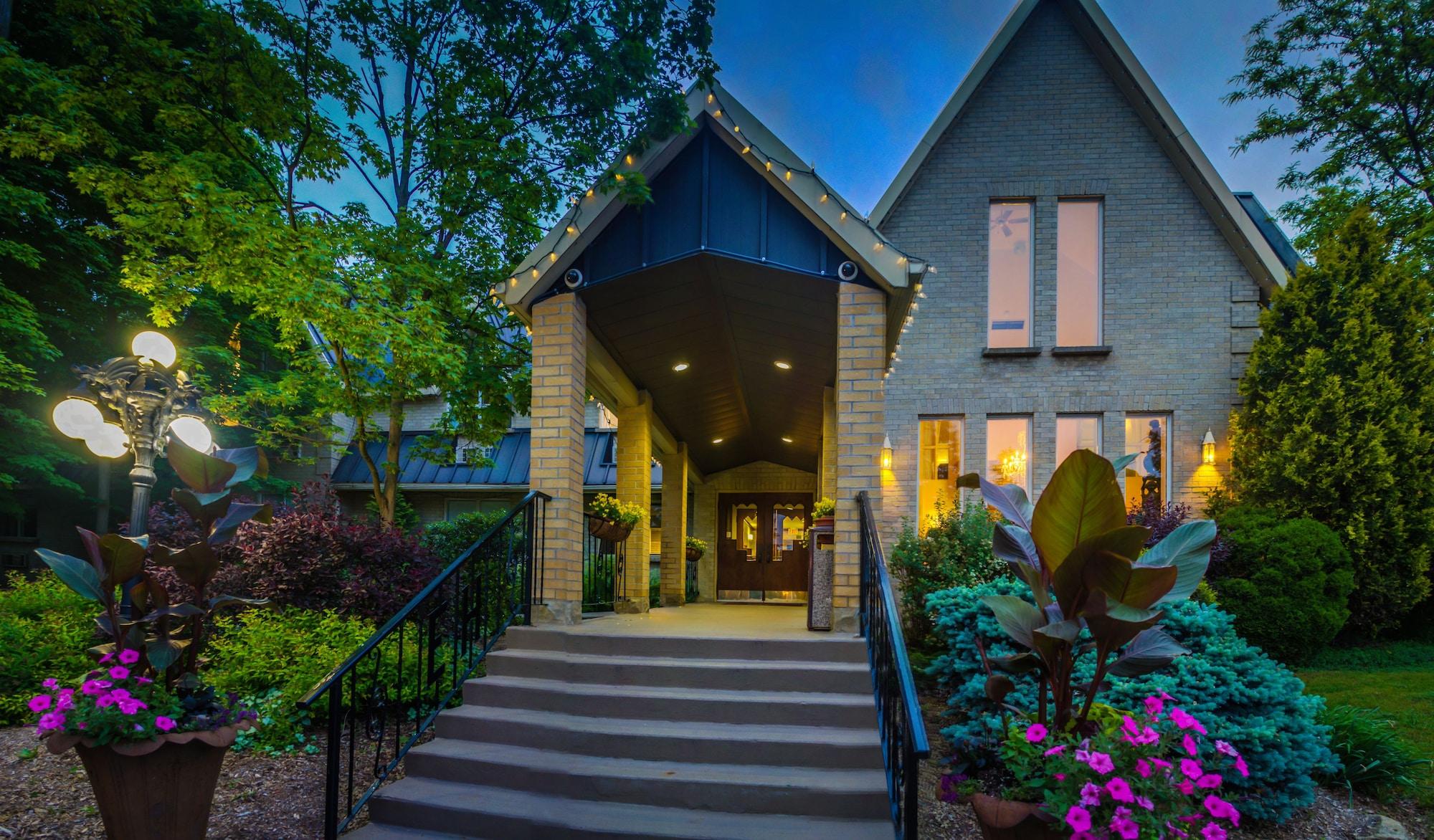 Elm Hurst Inn & Spa by null