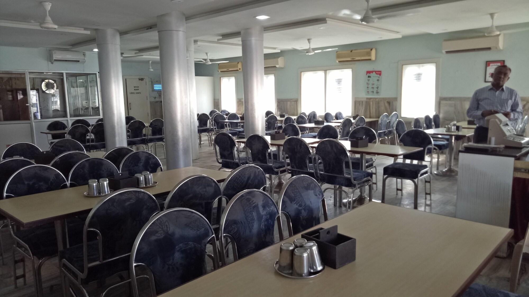 Hotel Guruprerna
