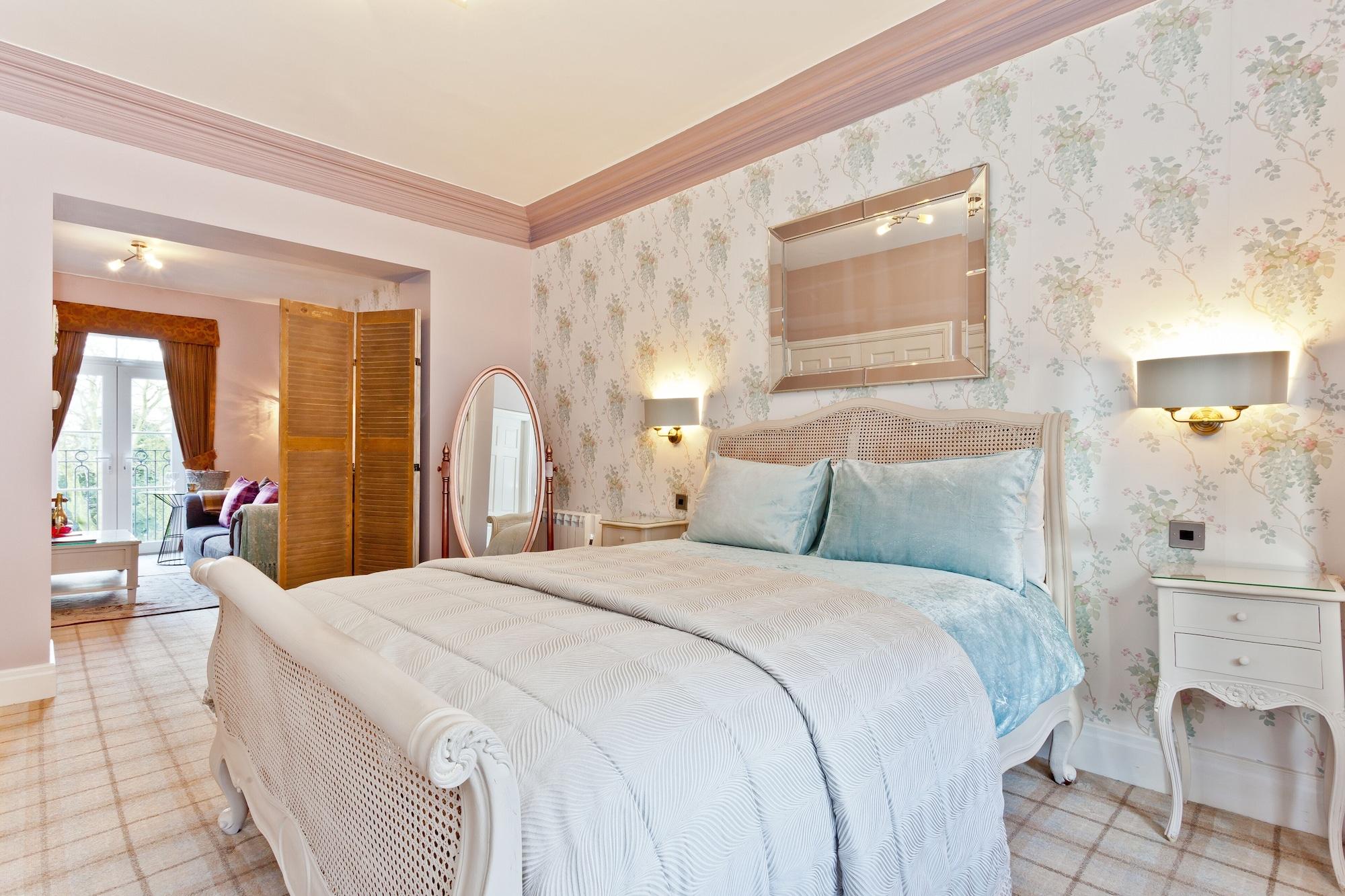 Bowness Bay Suites