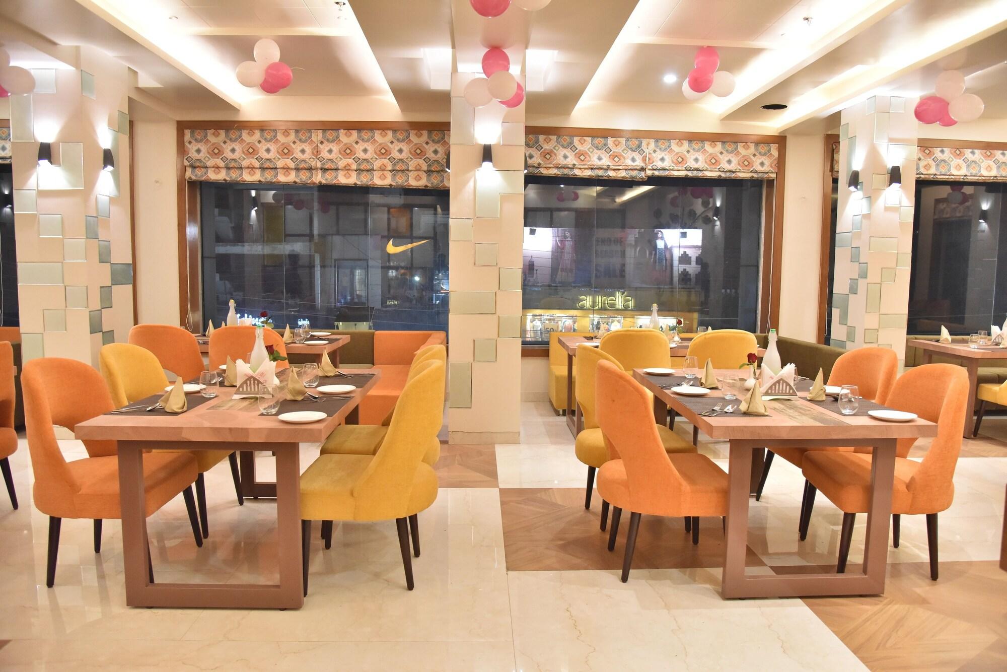 Hotel R K Grand