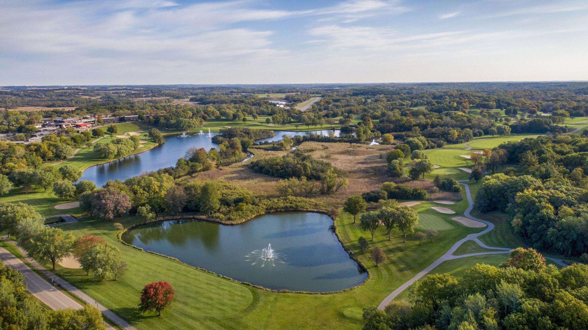 Grand Geneva Resort & Spa by null