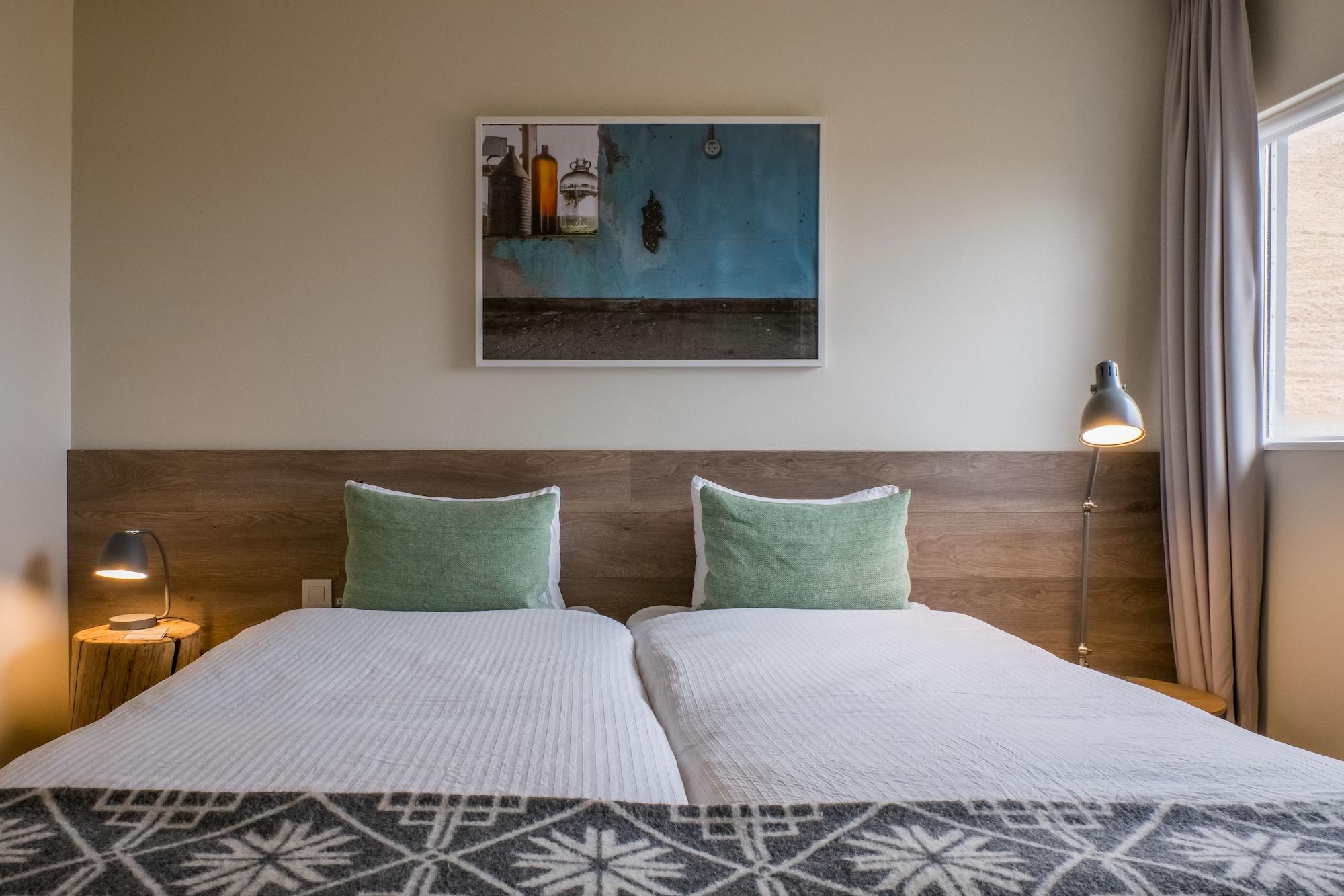 Farmhouse Lodge by null