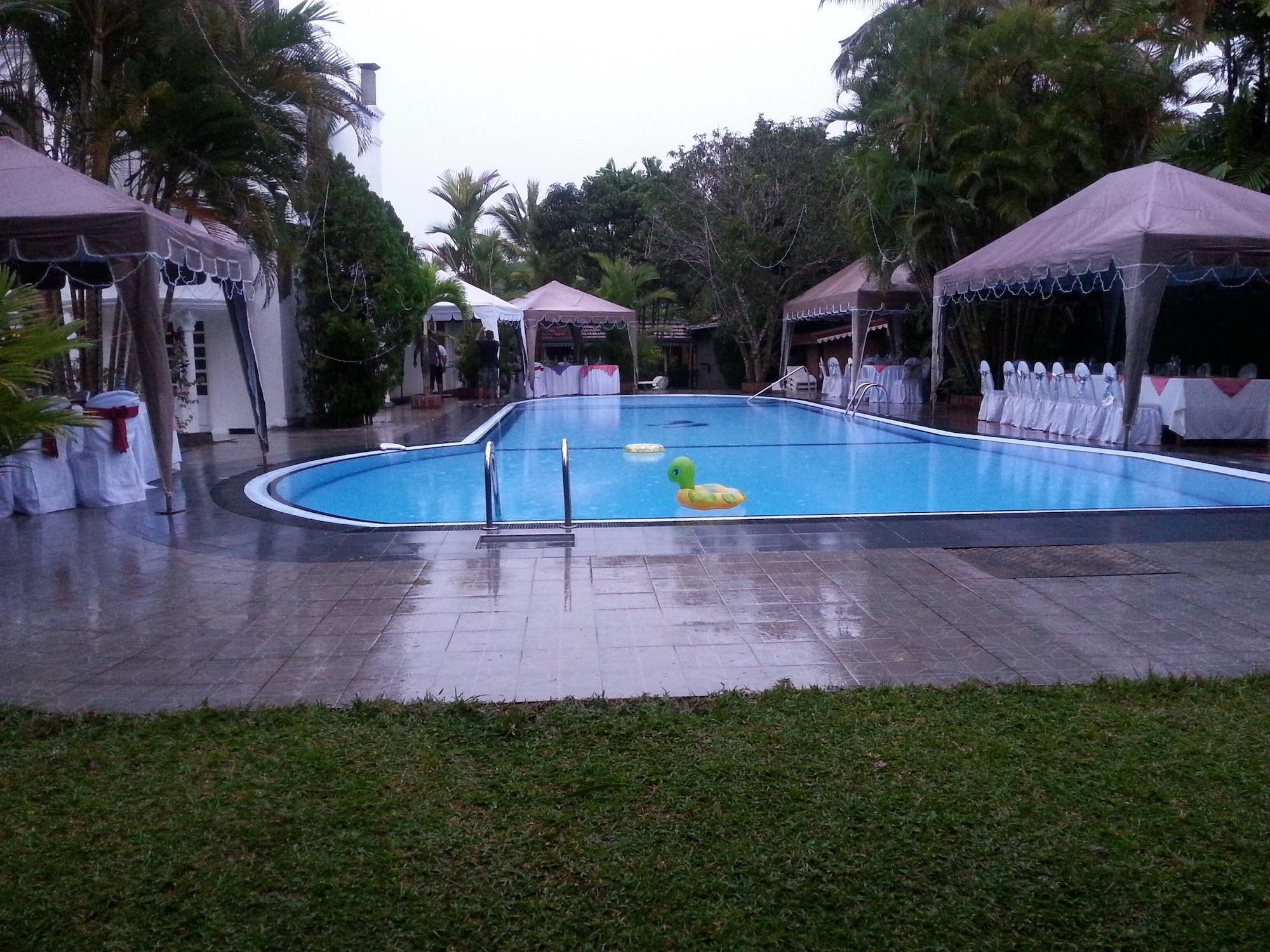 Hotel Bougainvilla