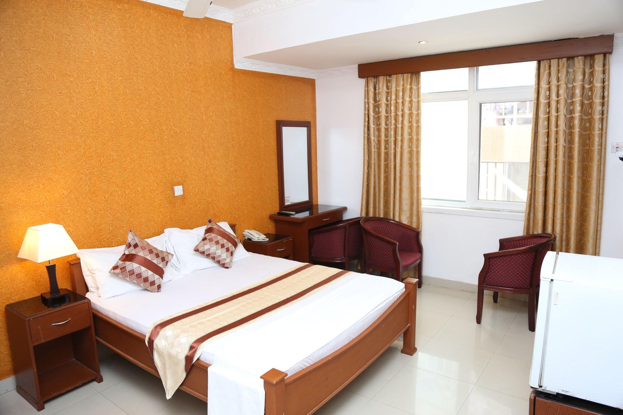 Rainbow Hotel by null