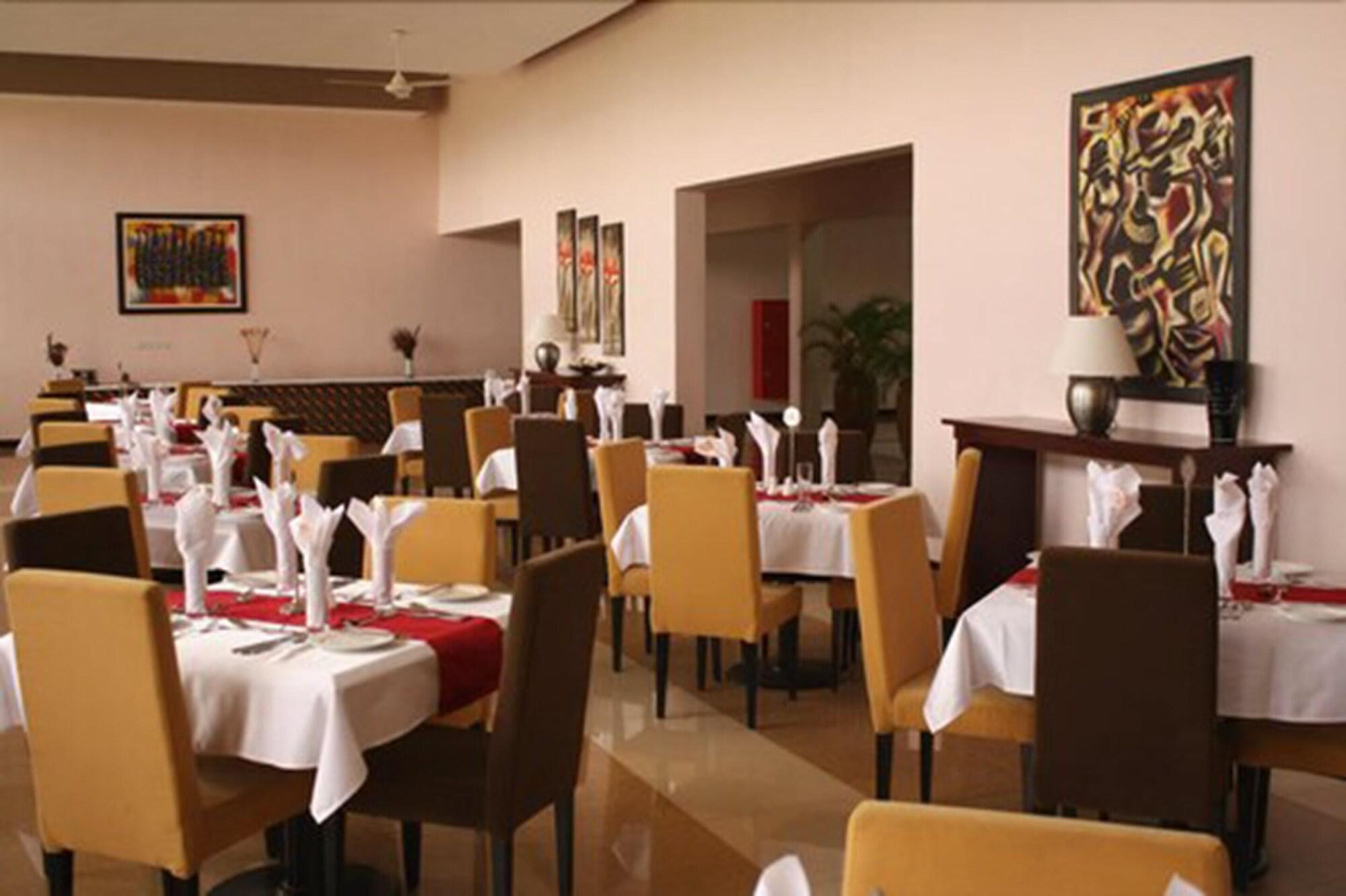 Nashera Hotel