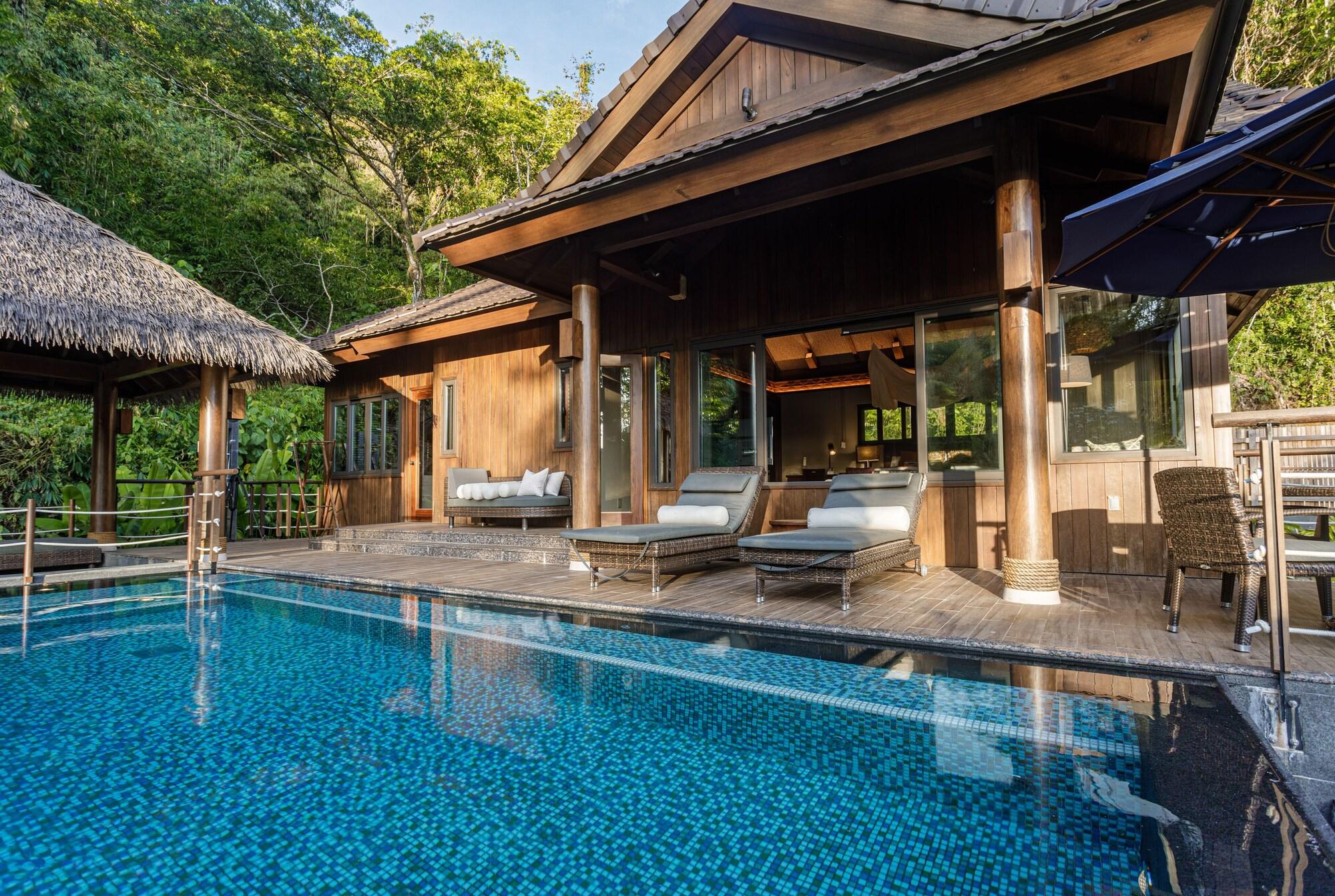 Palau Pacific Resort by null