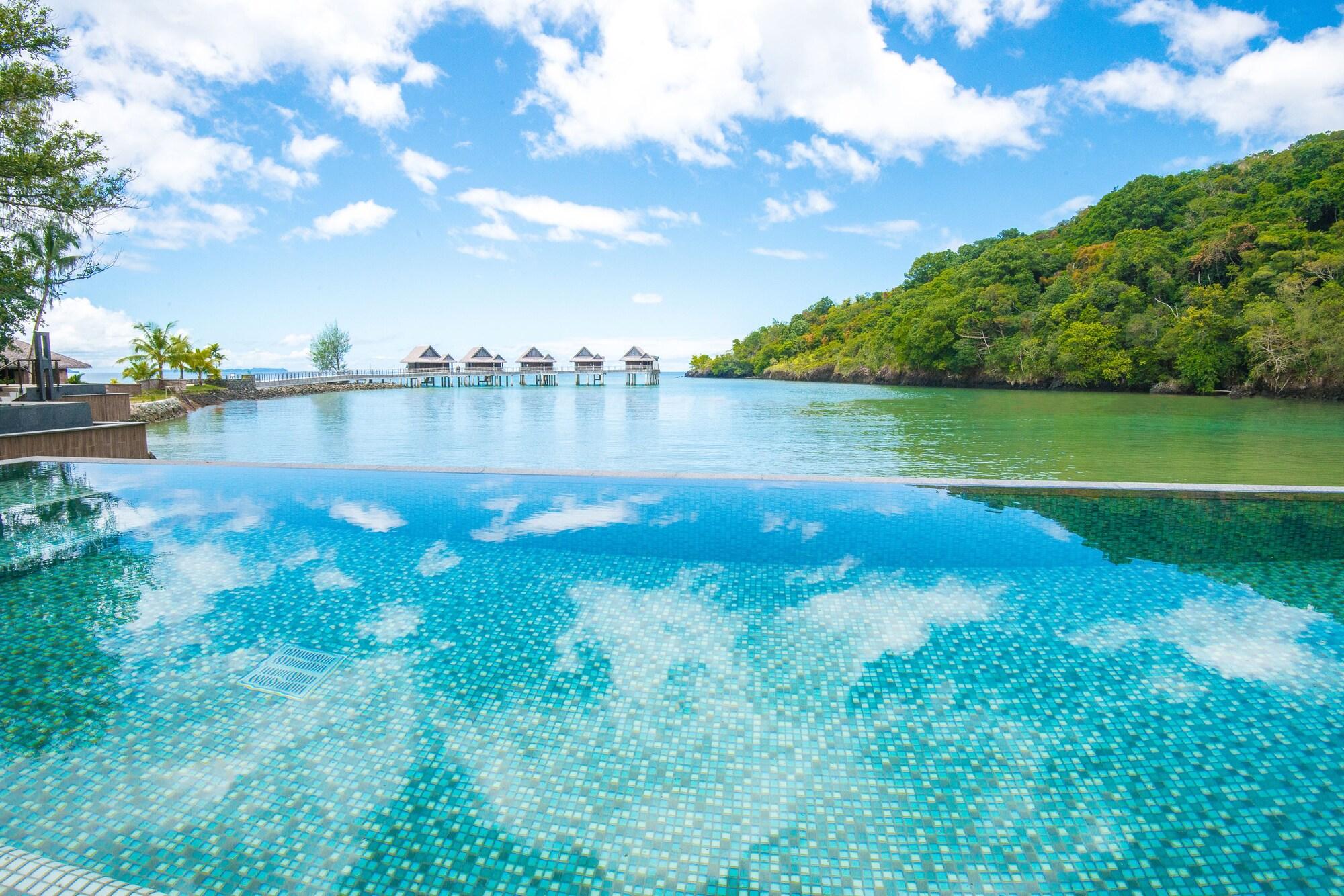 Palau Pacific Resort by null