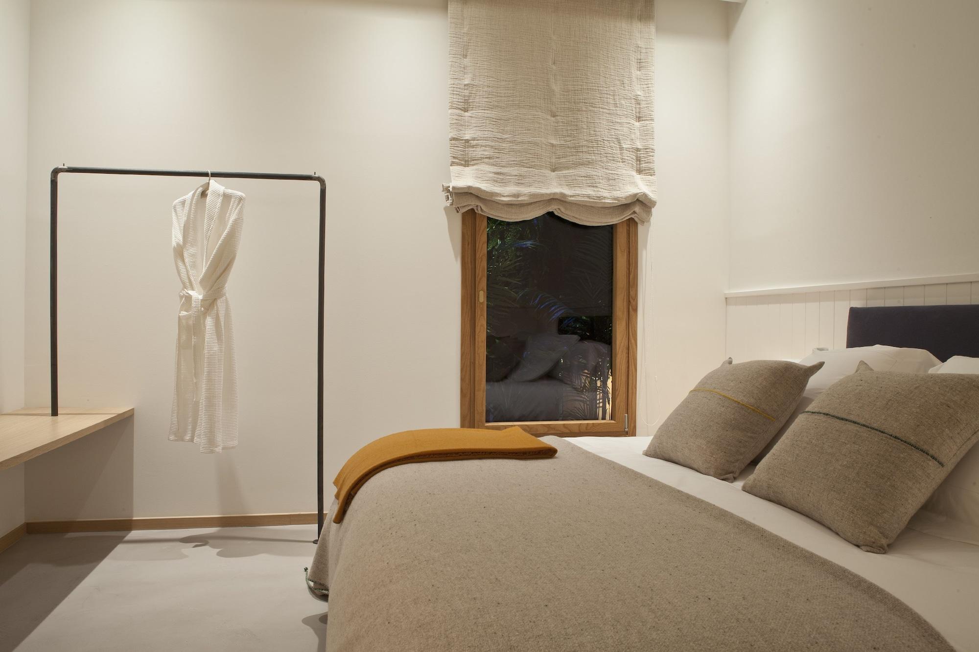 Margot House by null